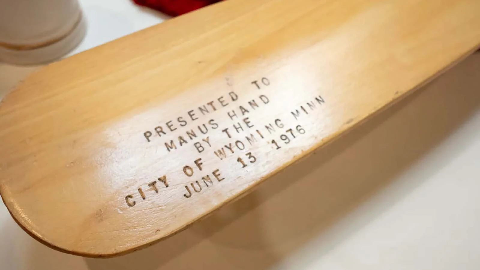 A celebratory oar presented to Manus Hand by the city of Wyoming, Minnesota.