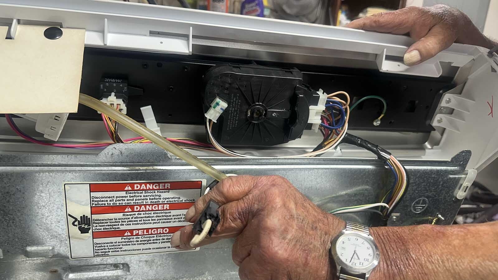 Although he still does house calls, 87-year-old Martin Andreen of Thermopolis, Wyoming, prefers to have people bring their appliances to him. He has all the spare parts he usually needs to get the job done. However, it involves a specialized circuit board or part, Andreen will order one in.