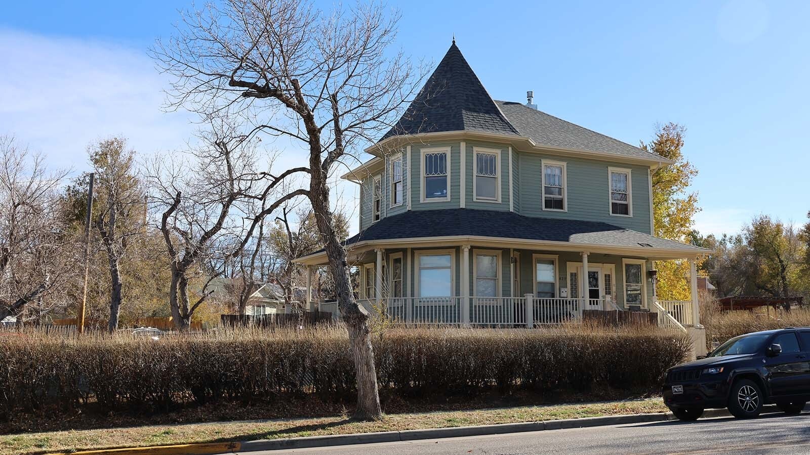 A Casper couple is restoring the historic 115-year-old Mercer House right across from Natrona County High School. They couldn’t find what they were looking for in the local housing market, so they’re giving the old home a complete makeover.