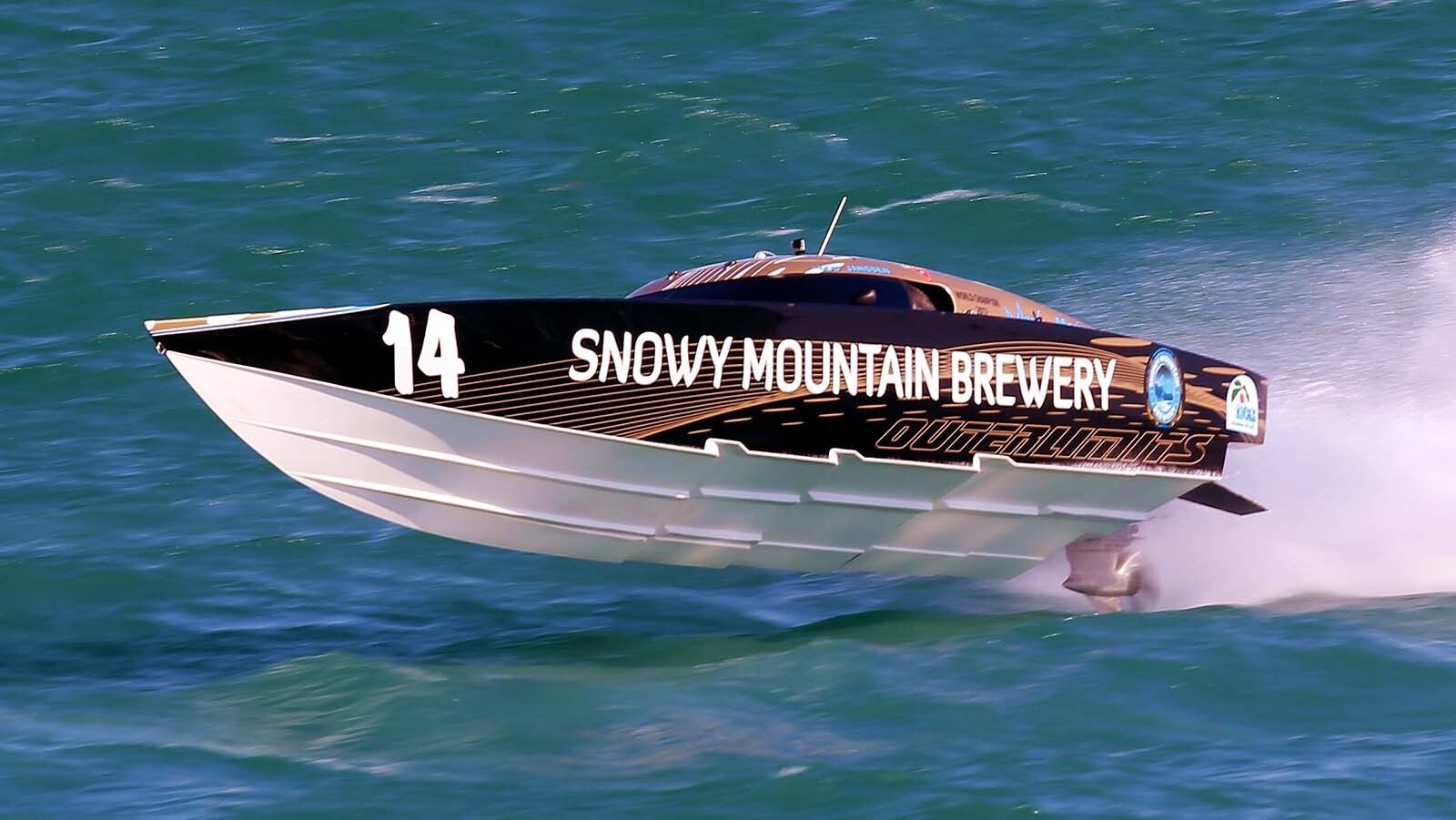 Saratoga Hot Springs Resort owner Michael Janssen is a world-renowned spinal surgeon. He’s also a powerboat racing champion, which makes him the best guy for the job when it comes to treating injuries in Key West at powerboat races. And there can be plenty of injuries with powerboats that go so fast that they often go airborne.
