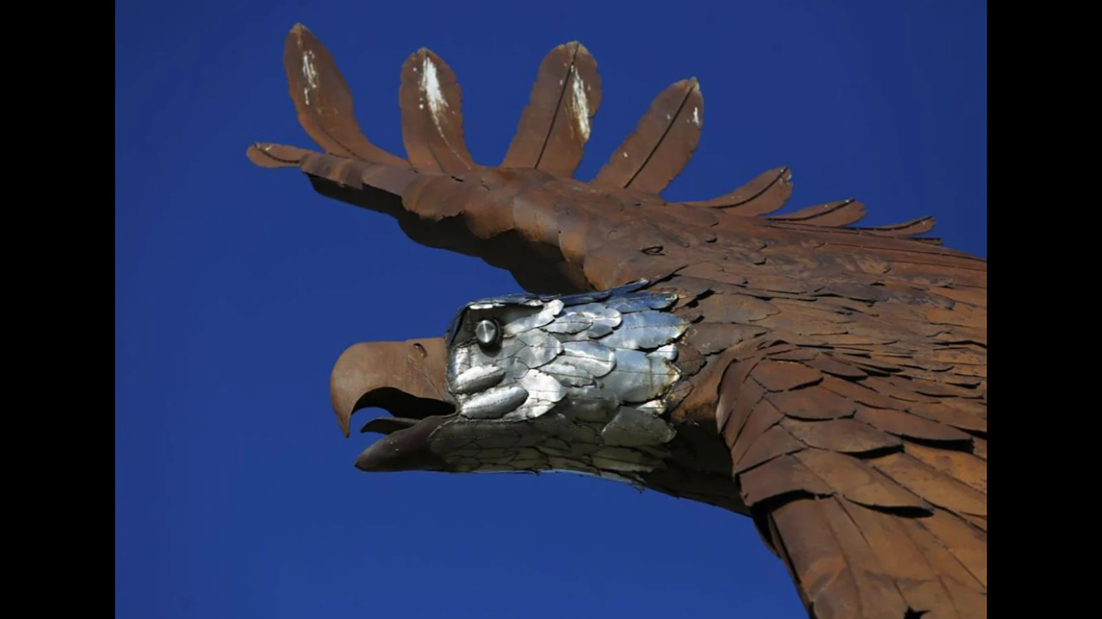 A close look at the Eagle of Mills shows the layers of steel used to form its head, beak and feathers.