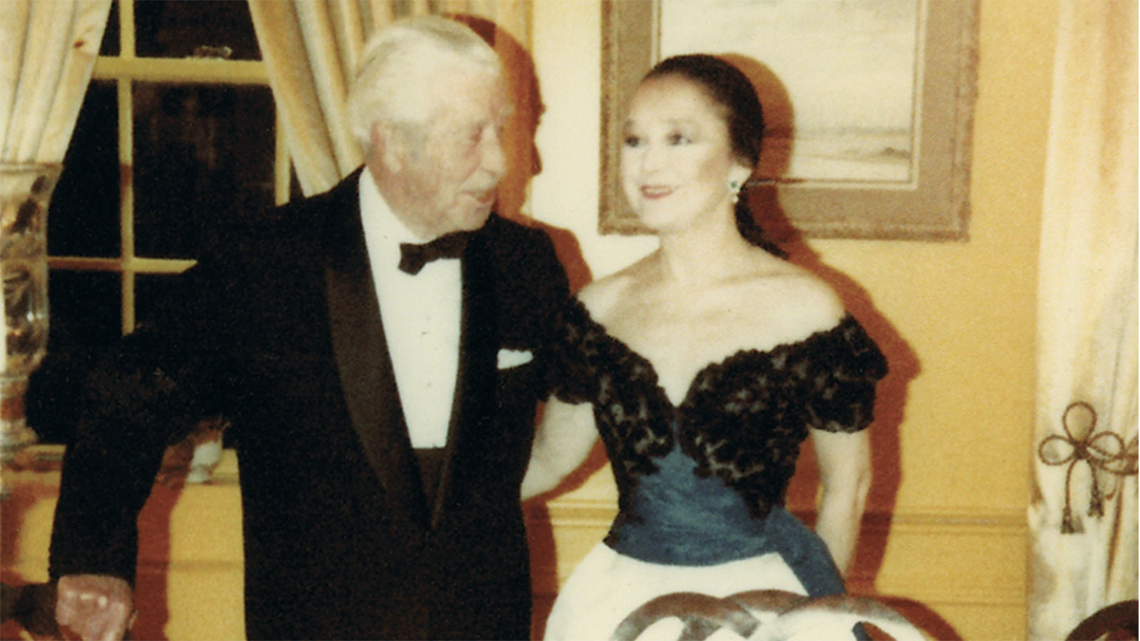 Paul Newman “The Original” and his wife Georgina “Gina” moved to Atlantic City from their prestigious jobs in New York. They opened up the Miner’s Delight restaurant in Atlantic City, specializing in French cuisine and highly alcoholic drinks. They would serve 30 to 40 people each night they were open and reservations had to be made for this elegant restaurant in a former gold rush town.