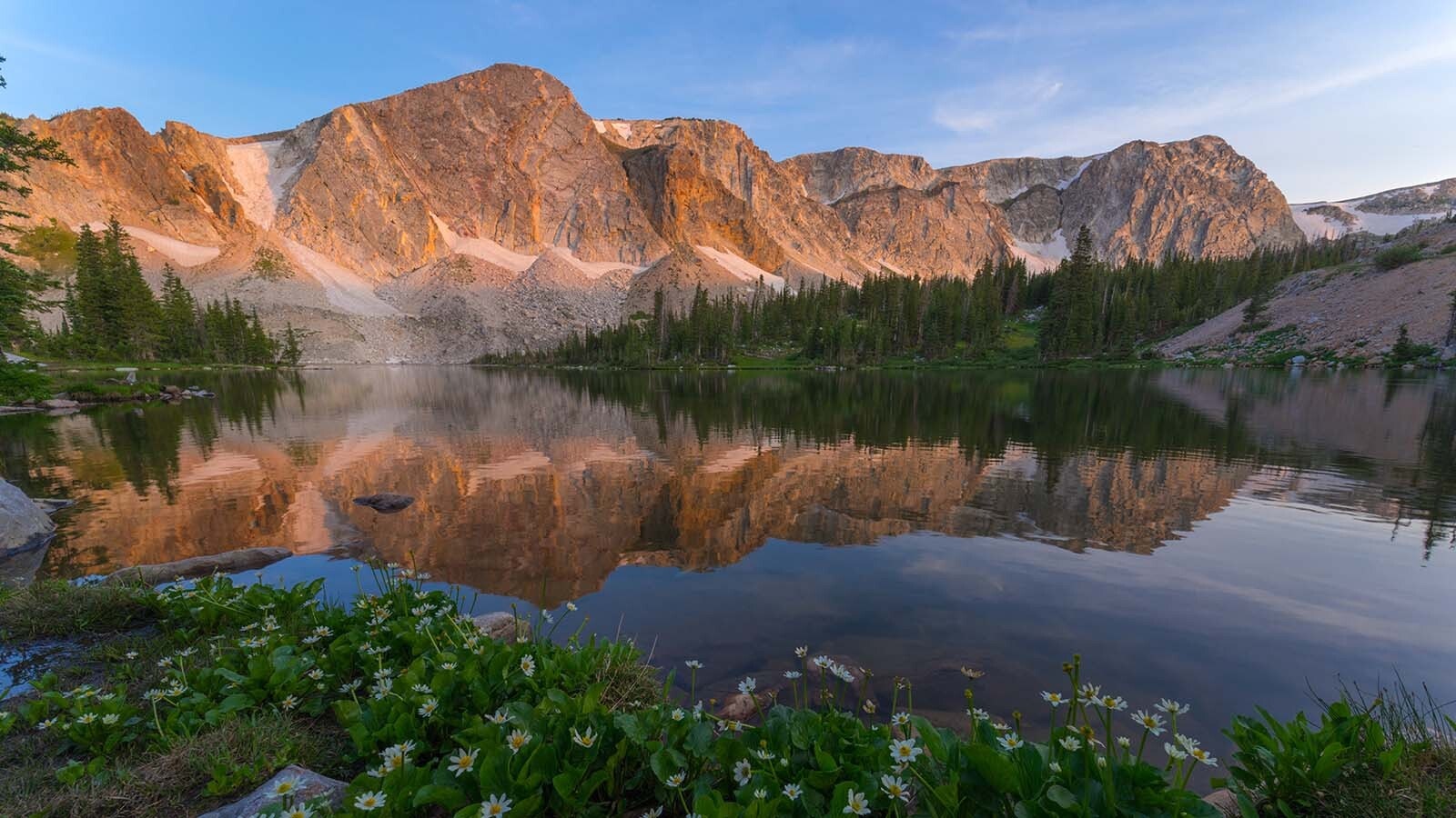 Mirror Lake near the base of Medicine Bow Peak.