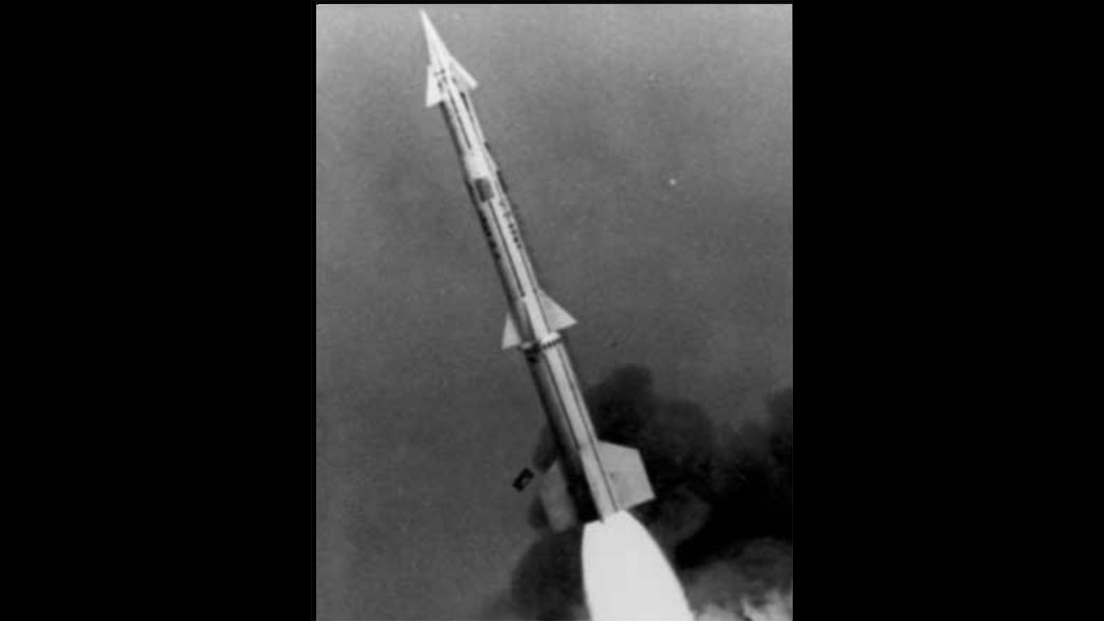 The LIM-49 Spartan was designed to intercept attacking nuclear warheads from ballistic missiles at long range. A 5-megaton thermonuclear warhead was planned to destroy the incoming ICBM warheads, but the test missile had a dummy warhead.