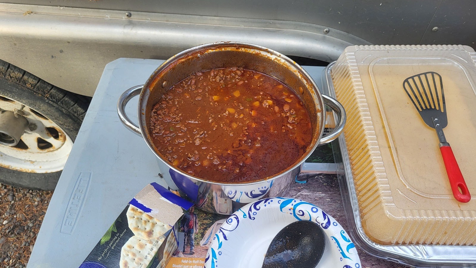 A Cody woman named Jessica brings the crew hot food every day.