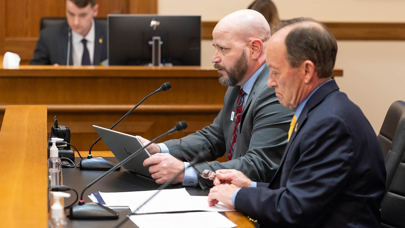 Allen Thompson, executive director for Wyoming Association of Sheriffs and Chiefs of Police, testifies in favor of Senate File 114.