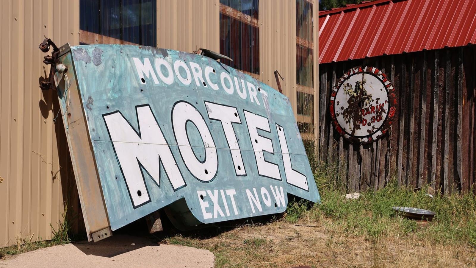 Along with the roadside sign, the Moorcroft Motel's parking lot sign also is unique and retro.