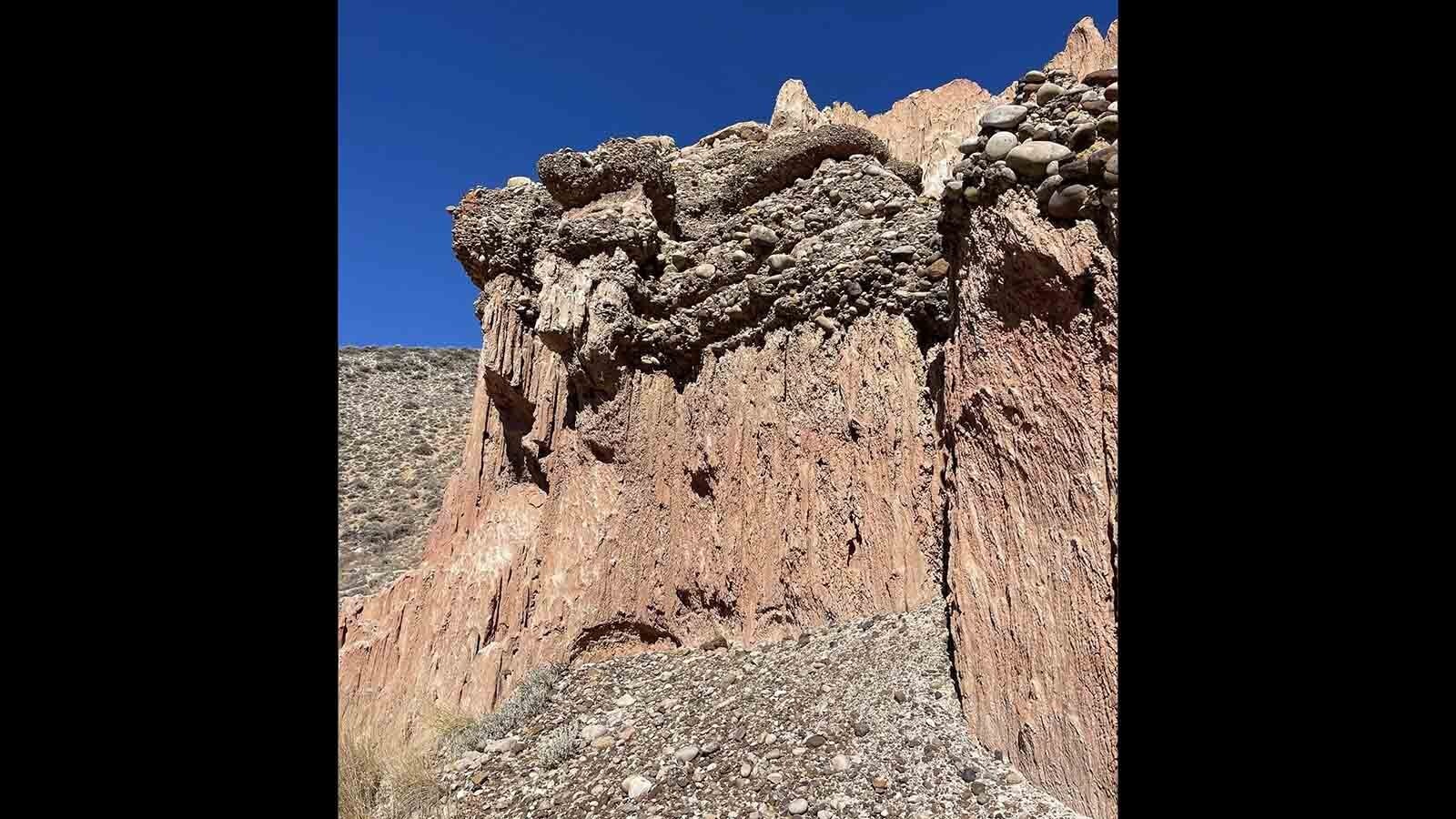 There's no denying that James Sanderson found articulated bones in a layer of prehistoric soil more 50 million years old. However, a closer look reveals that these mysterious foot bones were in a time period where they don't belong.