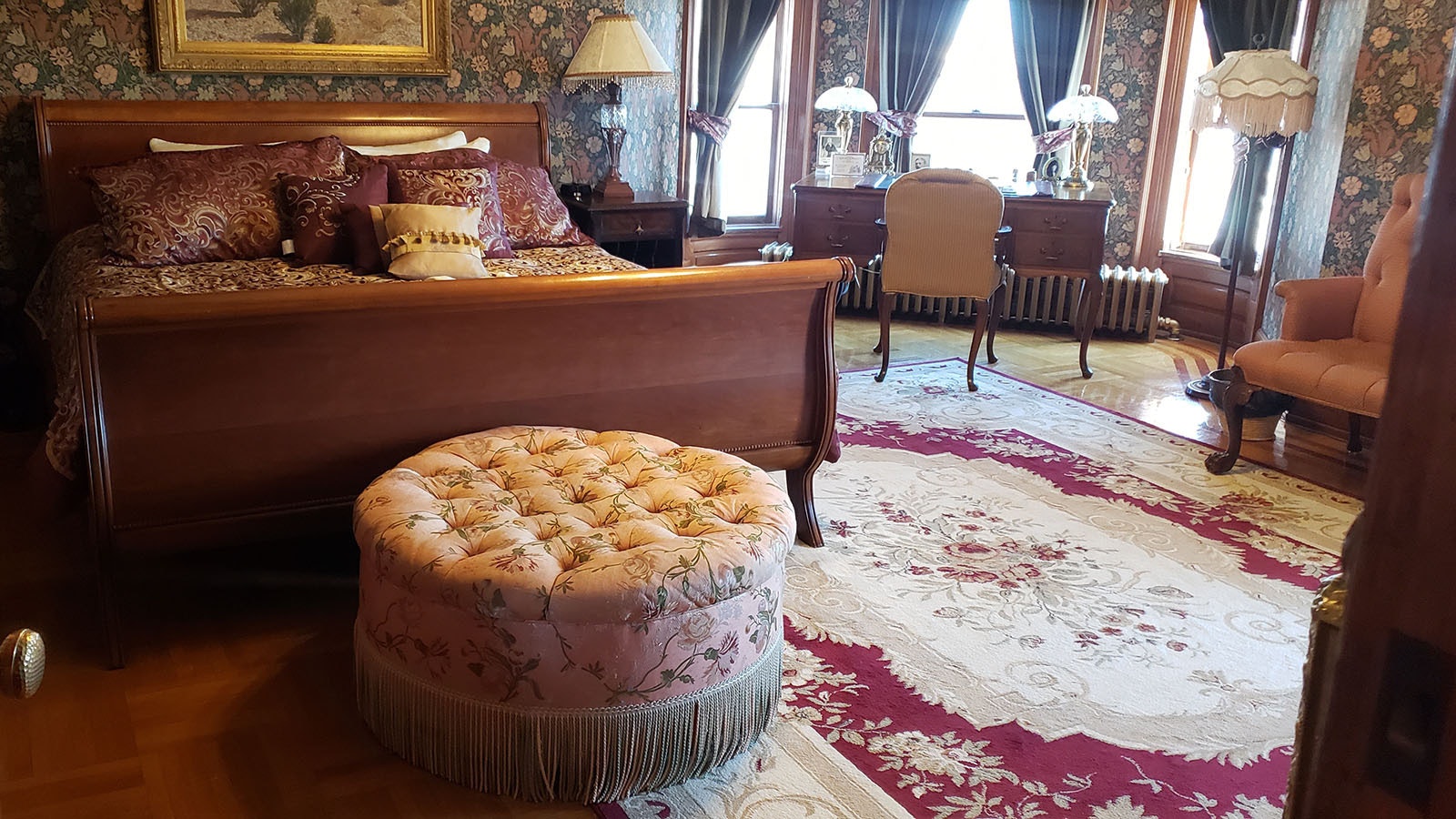 Sleep like a prince or a president. The Nagle-Warren mansion was a favorite of folks like Teddy Roosevelt and William Howard Taft.