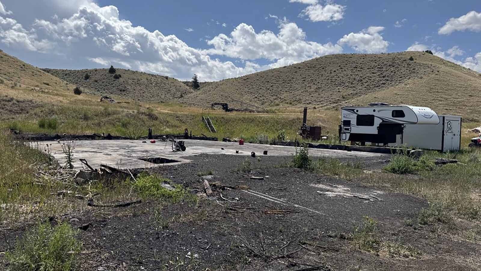 The site of the new bronze foundry being built in Meeteetse. Justin Gerlach, the soon-to-be owner of the foundry, has ordered a building and acquired much of the essential equipment, so it will be ready to pour bronze and complete commissions by summer 2026.
