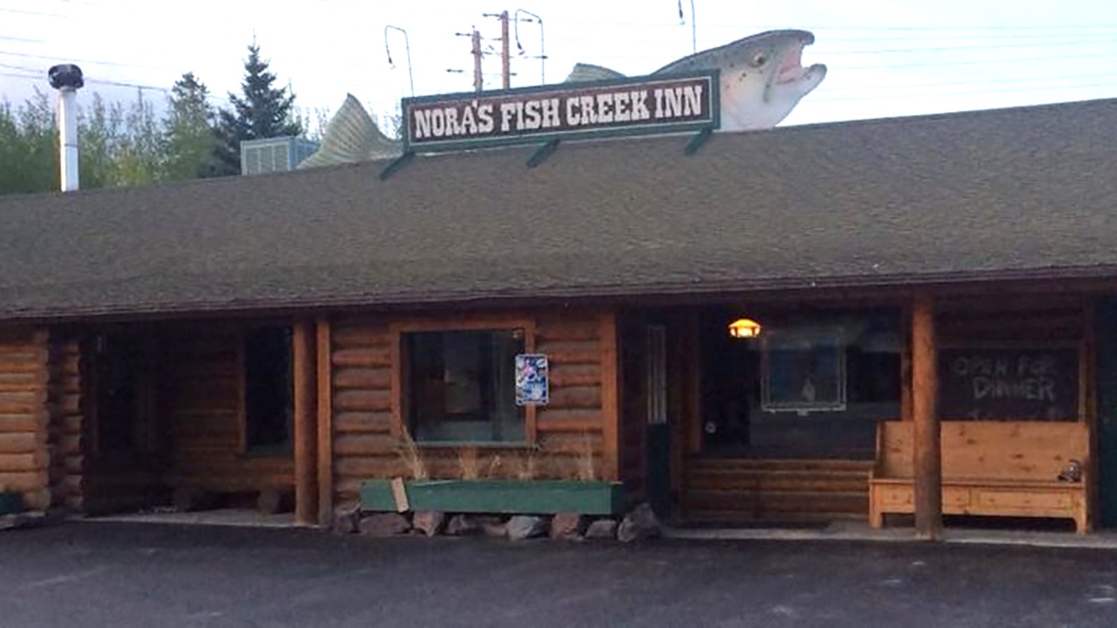 Nora's Fish Creek Inn