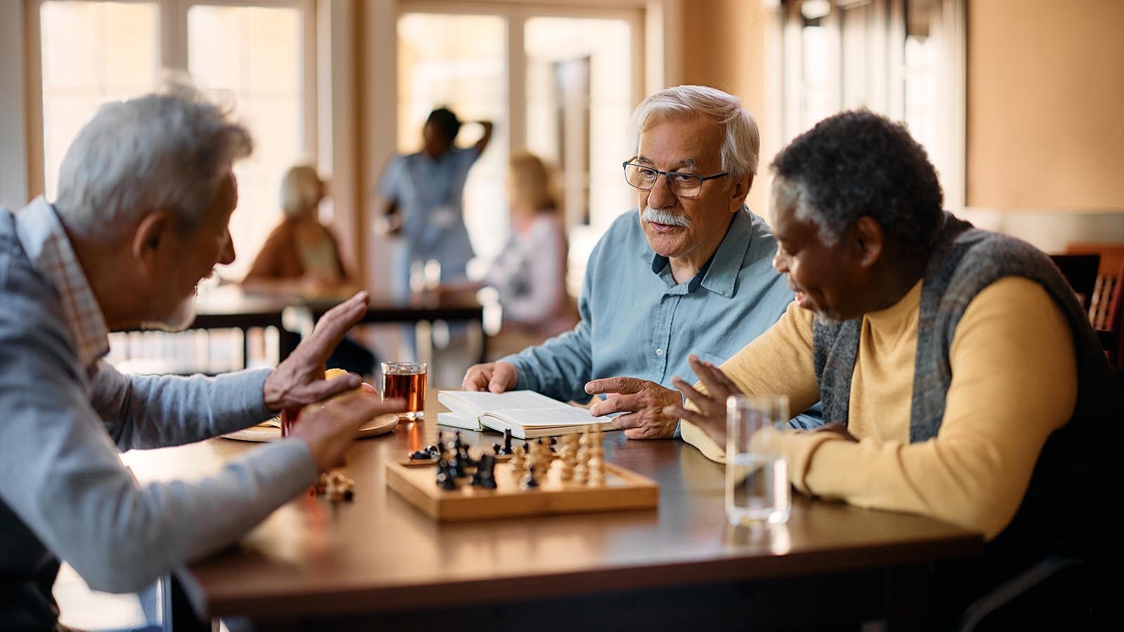 Nursing home playing chess 6 27 24