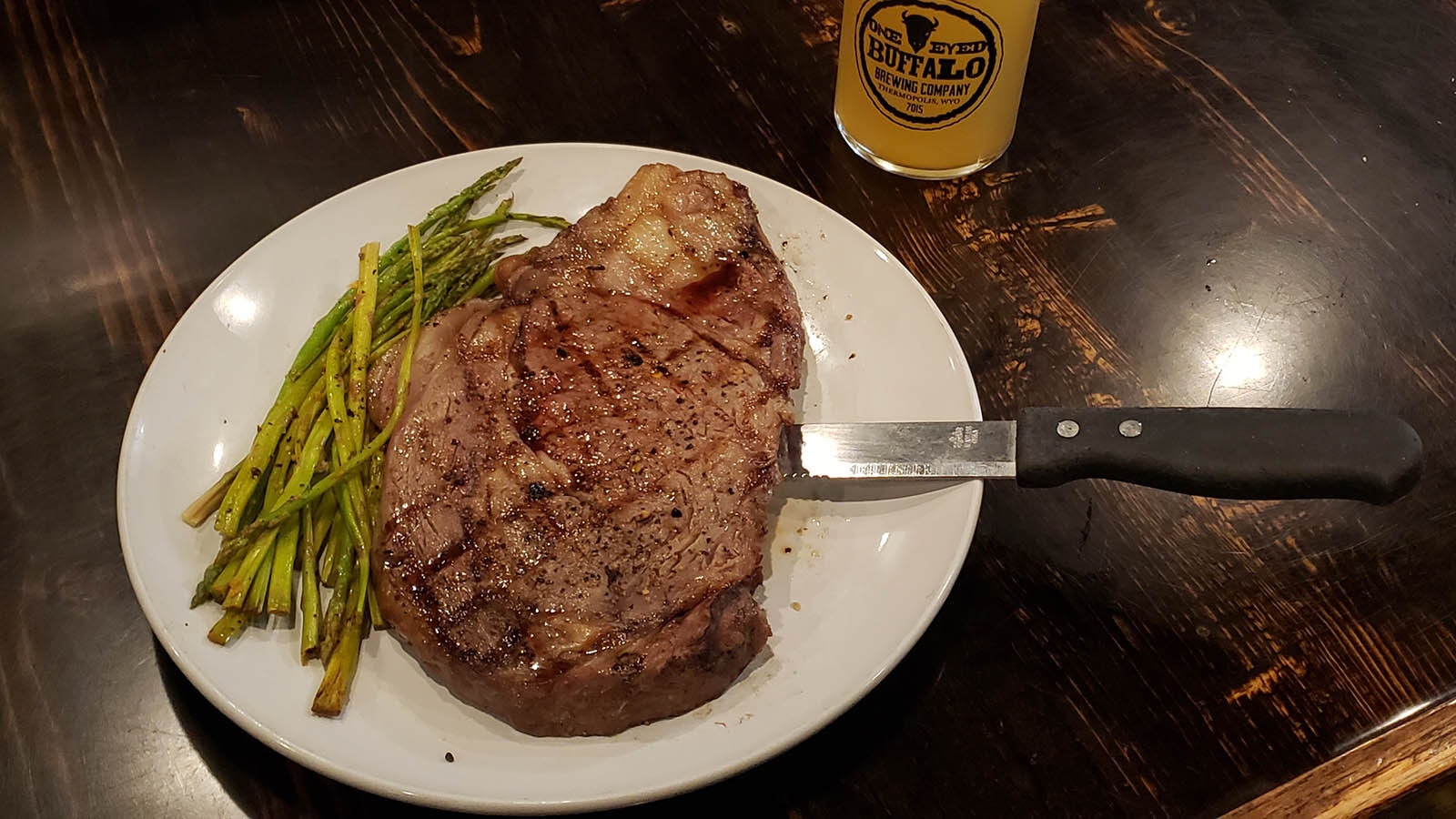With more than 12 craft brews to choose from, there's bound to always be something to go well with the signature prime rib.