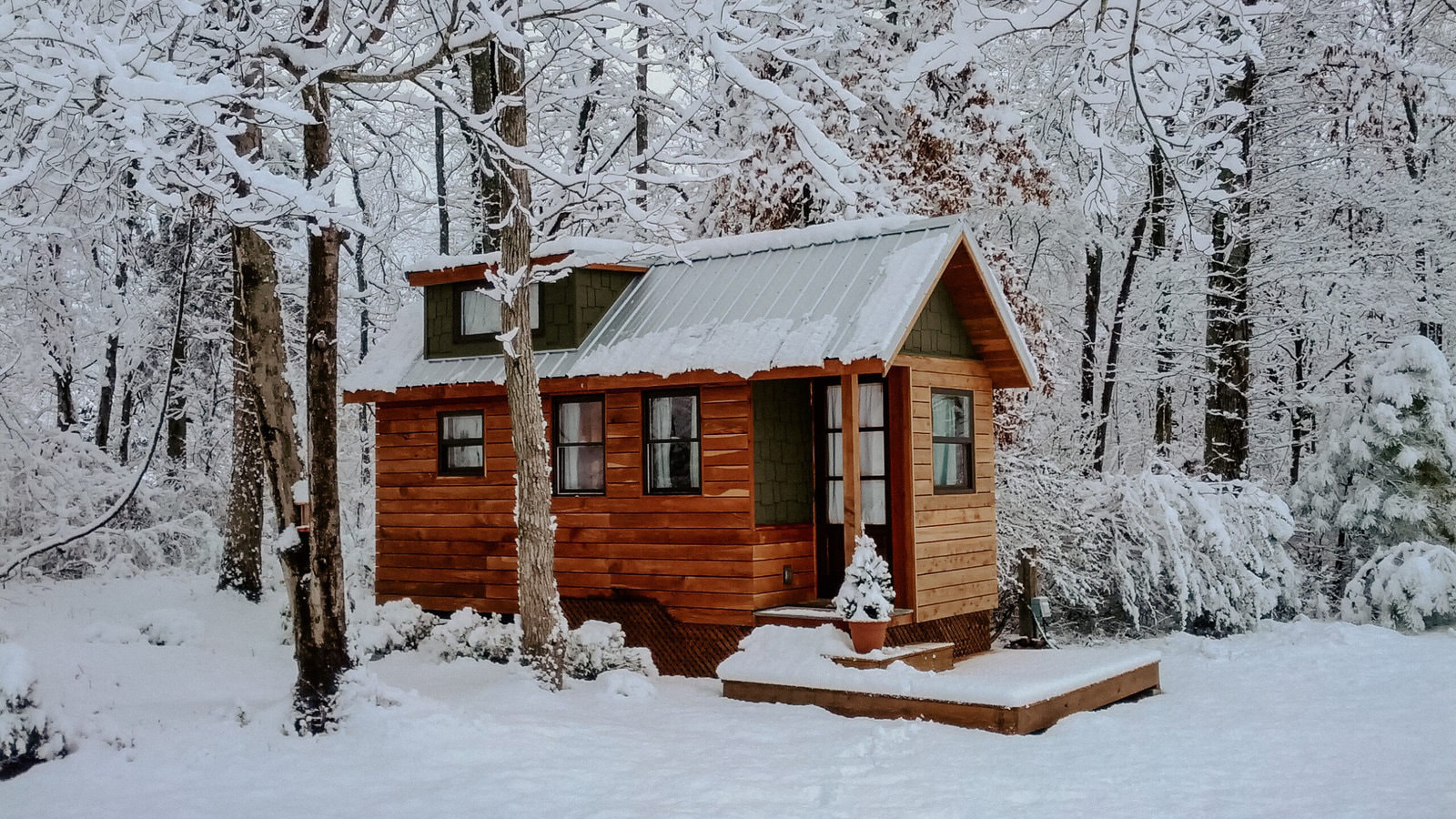 Off The Grid In Wyoming Choose The Right Spot Cowboy State Daily   Off Grid Wind River Tiny Homes 10.29.23 