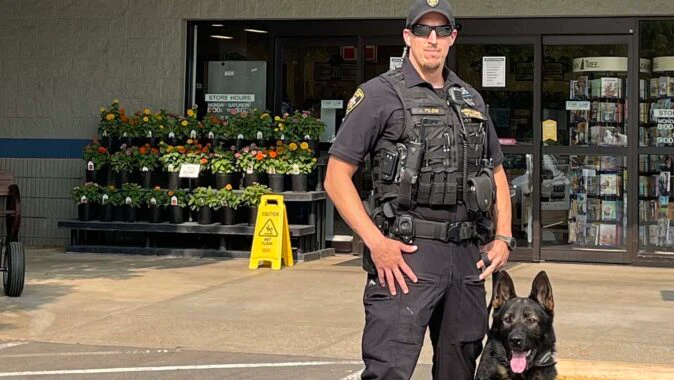 When Newberg, Oregon, Police Officer Jeromy Pilon started his night shift Wednesday last week, he had no idea he’d spend five hours on the phone with a barricaded man 1,000 miles away in Riverton, Wyoming. 