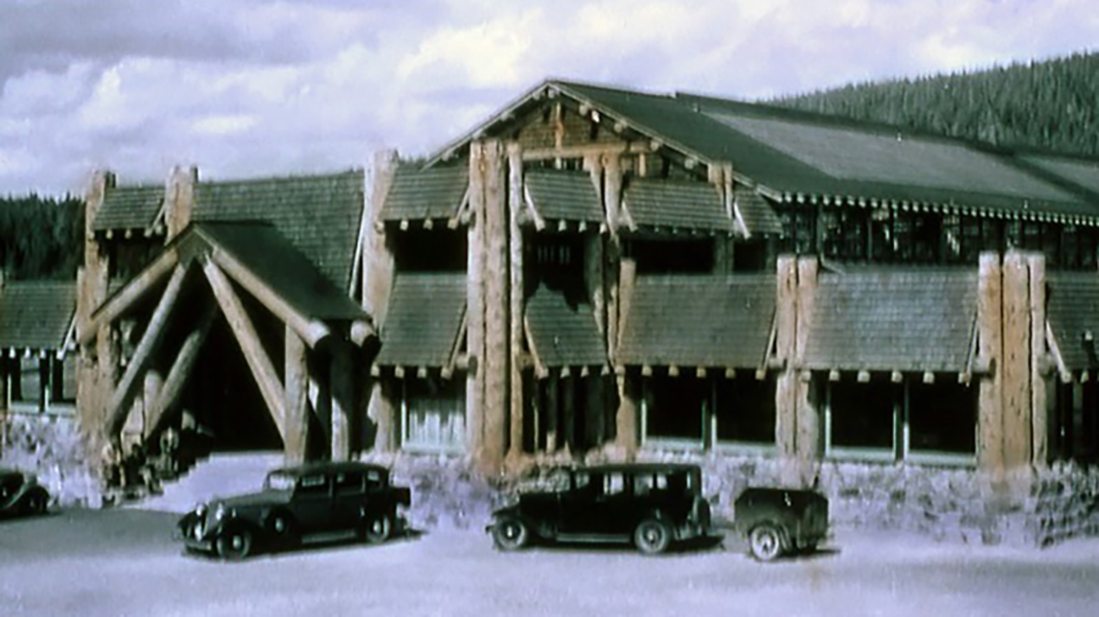 Old Faithful swimming pool and bath house as it appeared from 1934 through 1951.