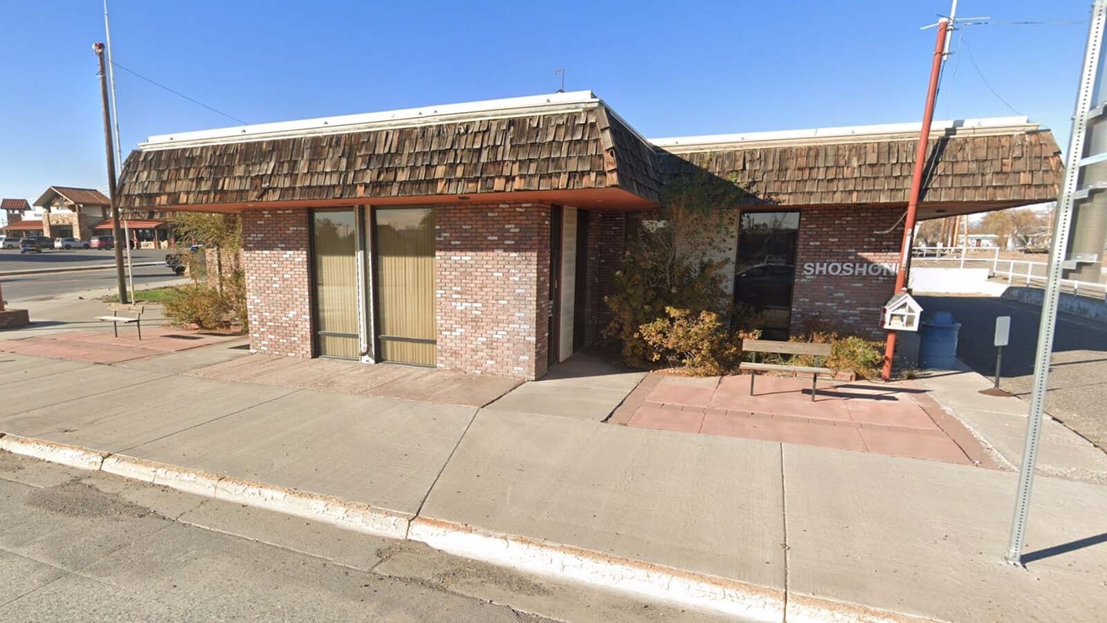 Shoshoni’s former Town Hall is at one of Wyoming’s busiest crossroads for travelers, now it’s for sale to spur economic development. A cardiology clinic wants to buy the property for an operation that can serve a wide region of the state.