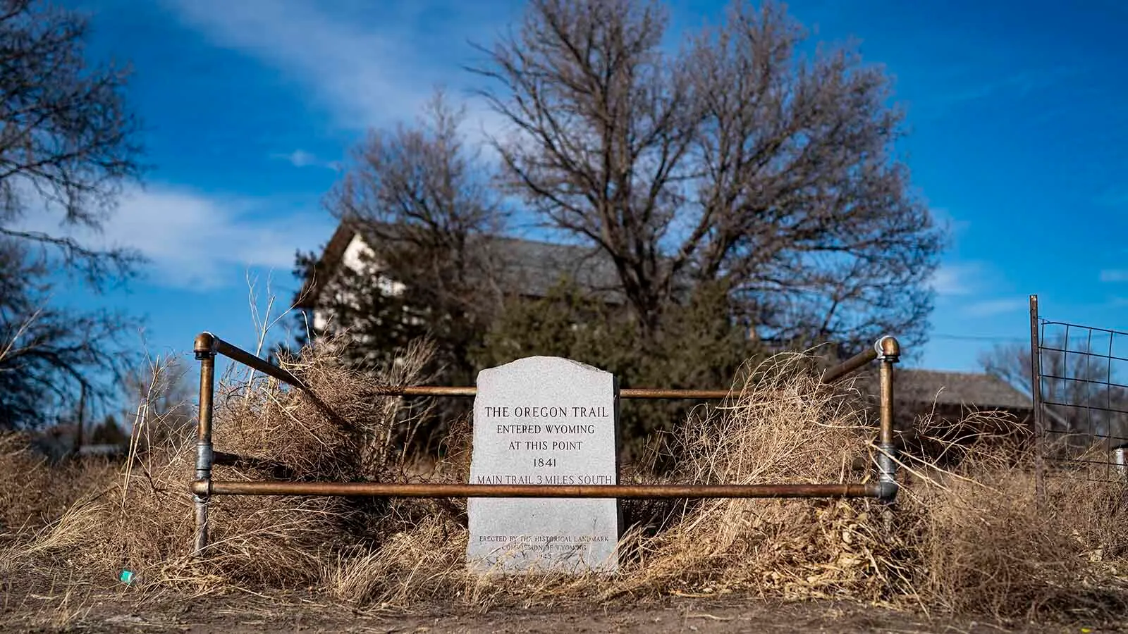 A young woman is said to gallop along the Oregon Trail near Fort Laramie every seven years since 1872, disappearing before anyone can catch her.