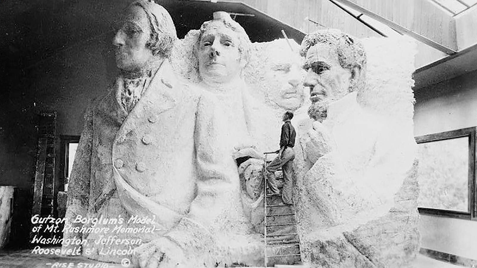 The original concept for Mount Rushmore included not only the heads of the four presidents, but their torsos as well.