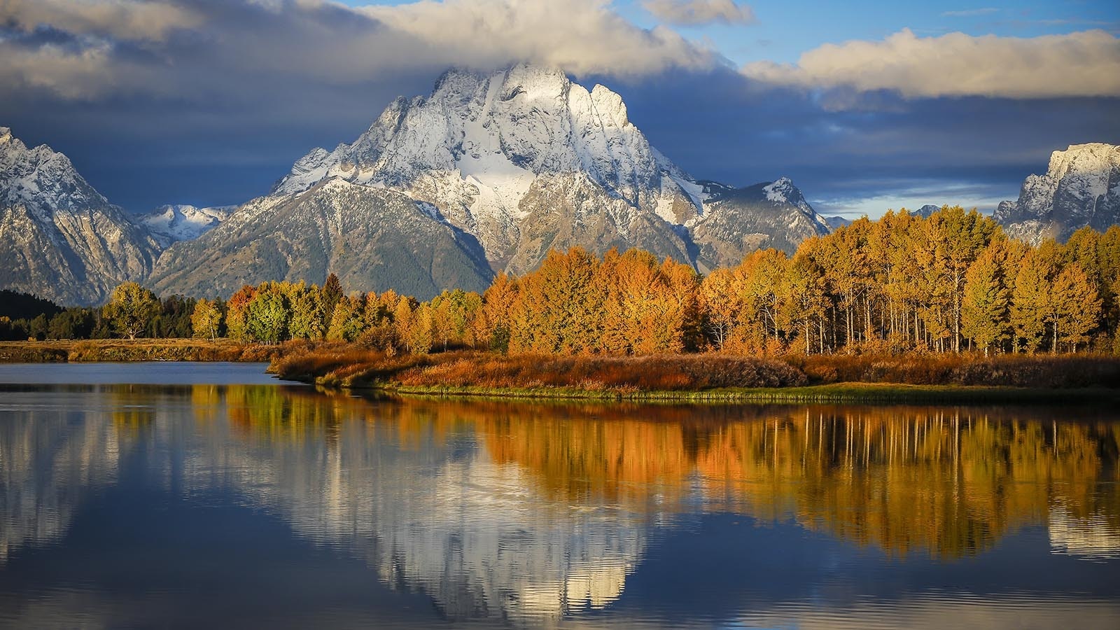 Oxbow Bend in the shadow of Mount Moran in Grand Teton National Park is one of Wyoming's famous spots for spectacular fall colors.