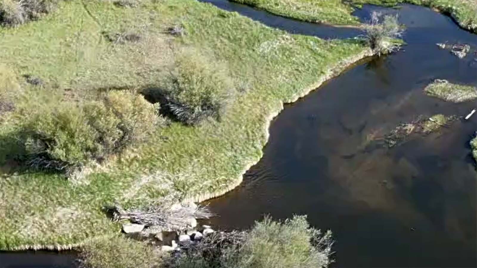 Controversy has been stirring regarding a channel connecting Pine Creek and the New Fork River near Pinedale. Anglers have used the channel to move boats between the creek and river for years – but now some are alleging that a landowner there is blocking it off.