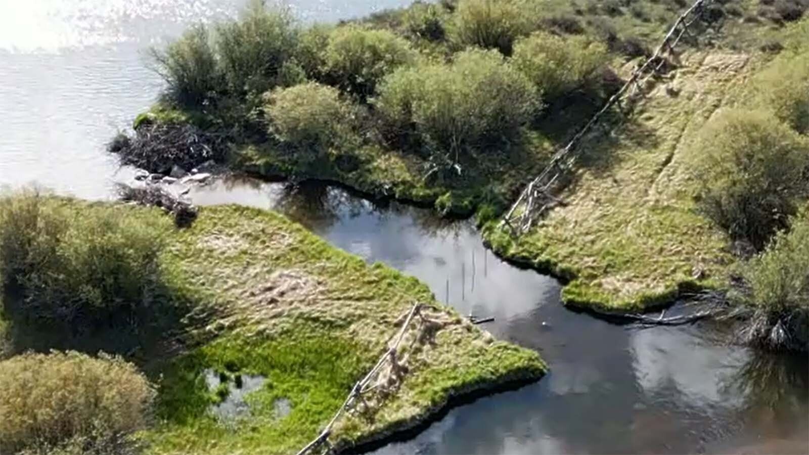 Controversy has been stirring regarding a channel connecting Pine Creek and the New Fork River near Pinedale. Anglers have used the channel to move boats between the creek and river for years – but now some are alleging that a landowner there is blocking it off.
