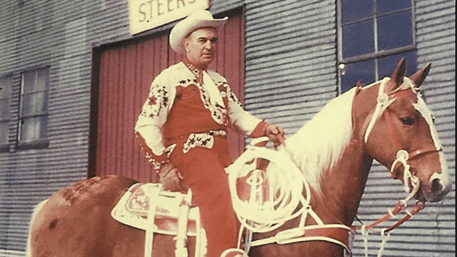 William B. Vandergrift came up with the idea of the plastic saddle when traditional leather and saddle trees became scarce during World War II. He formed the All-Western Plastic Company with his partner, Tom Nielson, in Lusk, Wyoming. Their company produced 65 saddles before the idea was abandoned due to high costs and issues with the plastic.