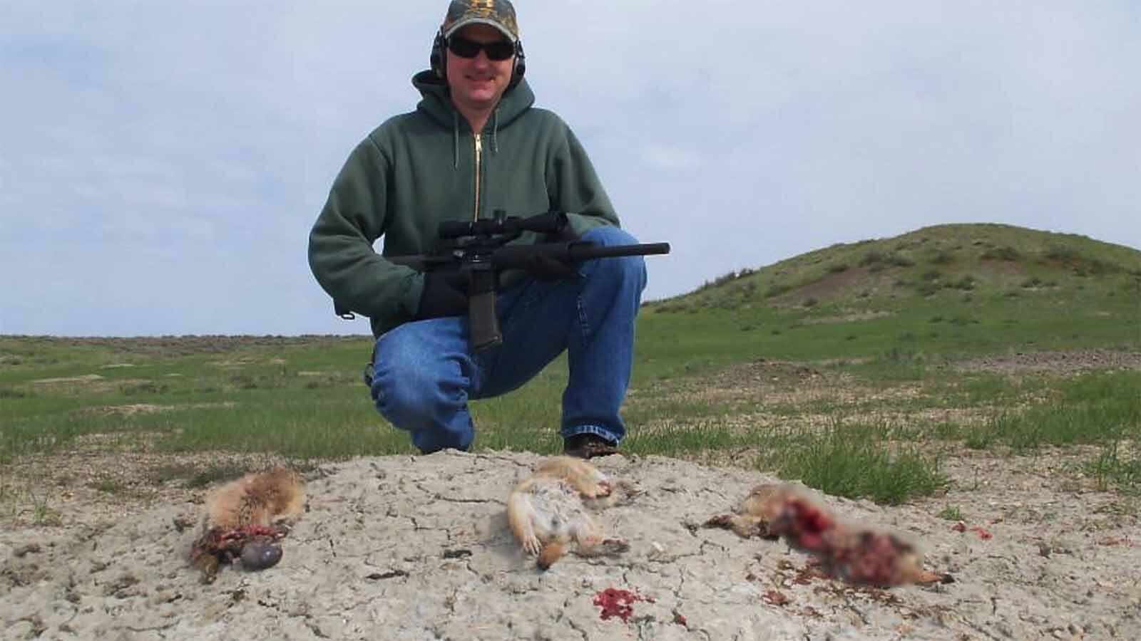 For some, prairie dog hunting isn’t as simple as driving around until they find the rodents. Serious hunters hire guides to take them to target-rich prairie dog towns.