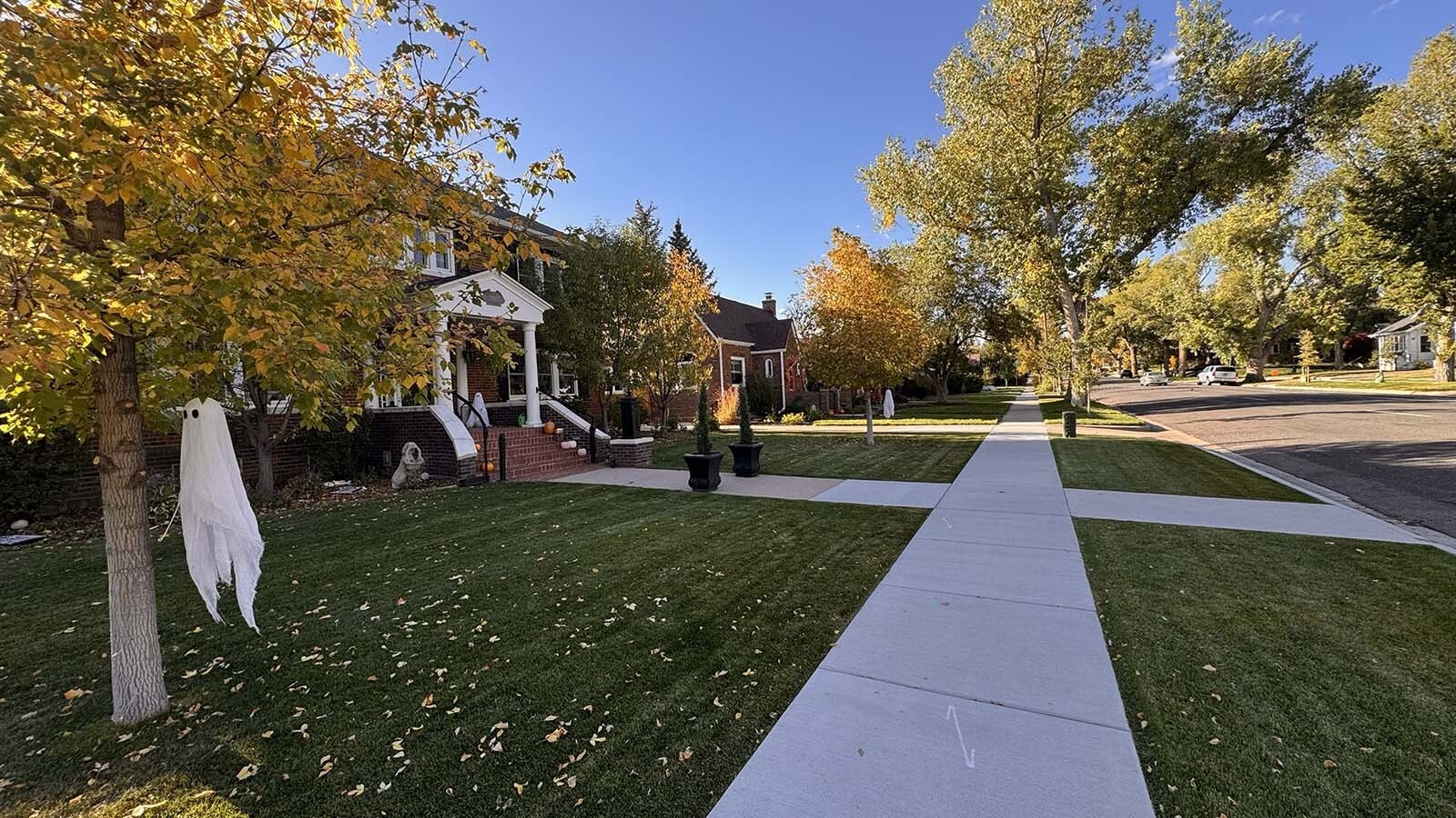 Starting in 2026, the new 25% property tax cut is no longer automatic. People hoping to benefit must sign up by Feb. 2 and attest they live in their homes eight months of the year. This also means the most ardent opponents don't have to sign up for it. 