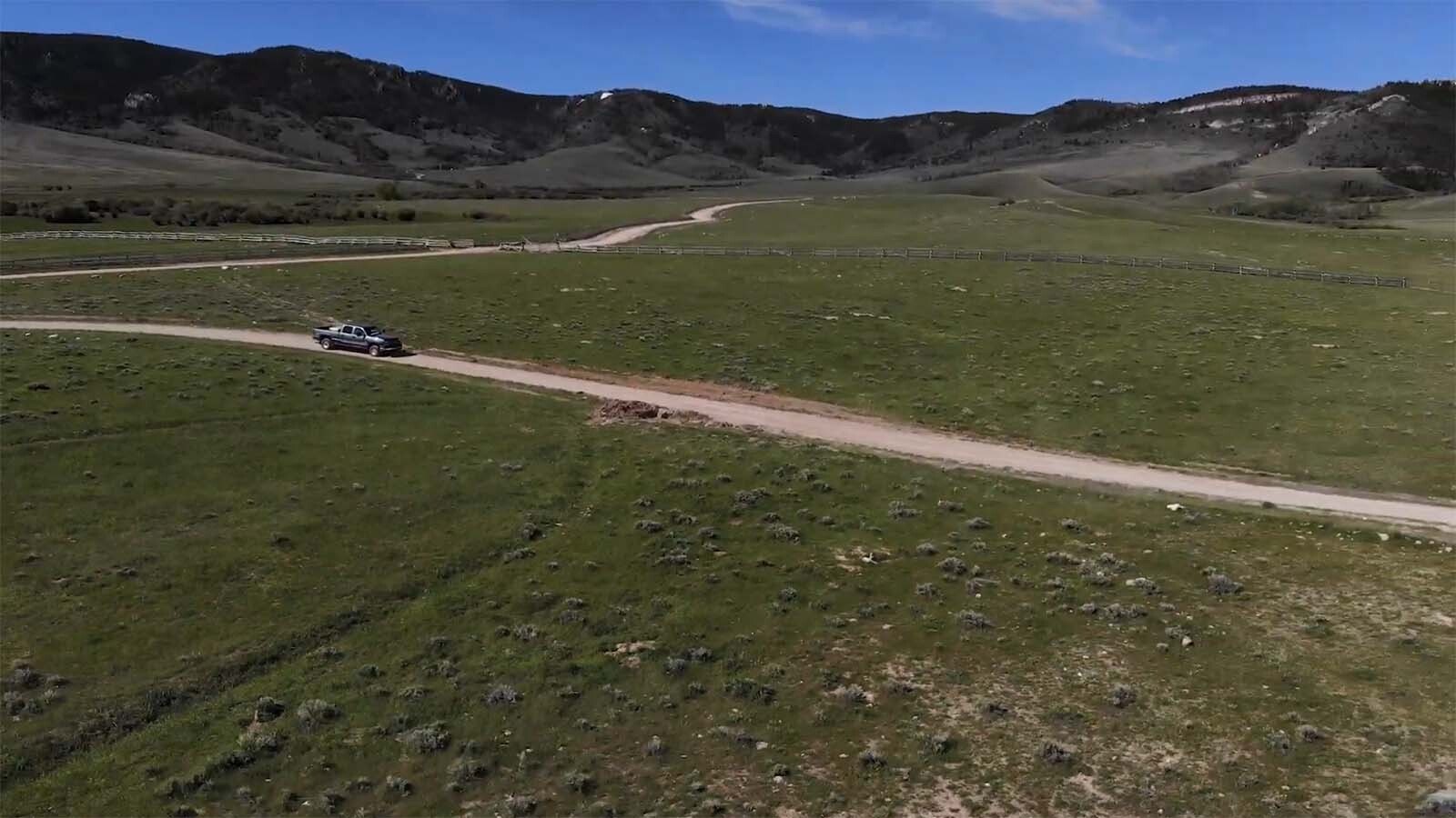 Stan Kroenke, who is Wyoming’s second-largest landowner with 560,000 acres, became the nation’s largest landowner last month with the purchase of 937,000 acres in New Mexico. Of the 2.7 million acres Kroenke owns, about 20% of the land is in Wyoming.