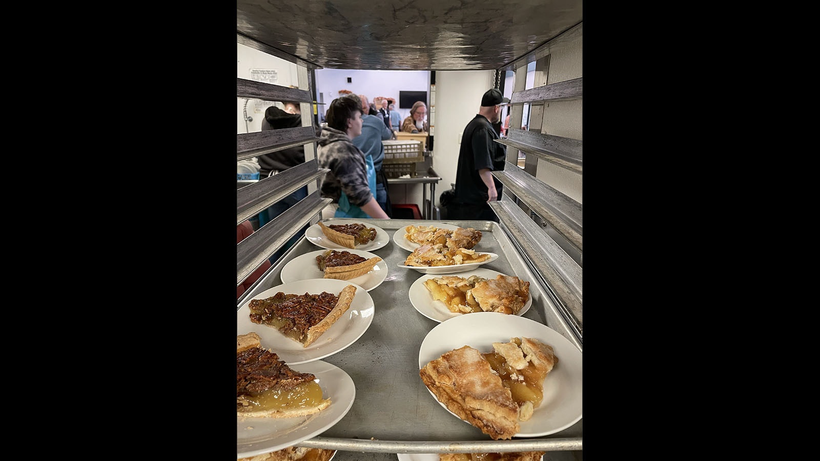 They skimp on the portions at the Wyoming Rescue Mission's Thanksgiving dinner. That includes huge slices of pie.