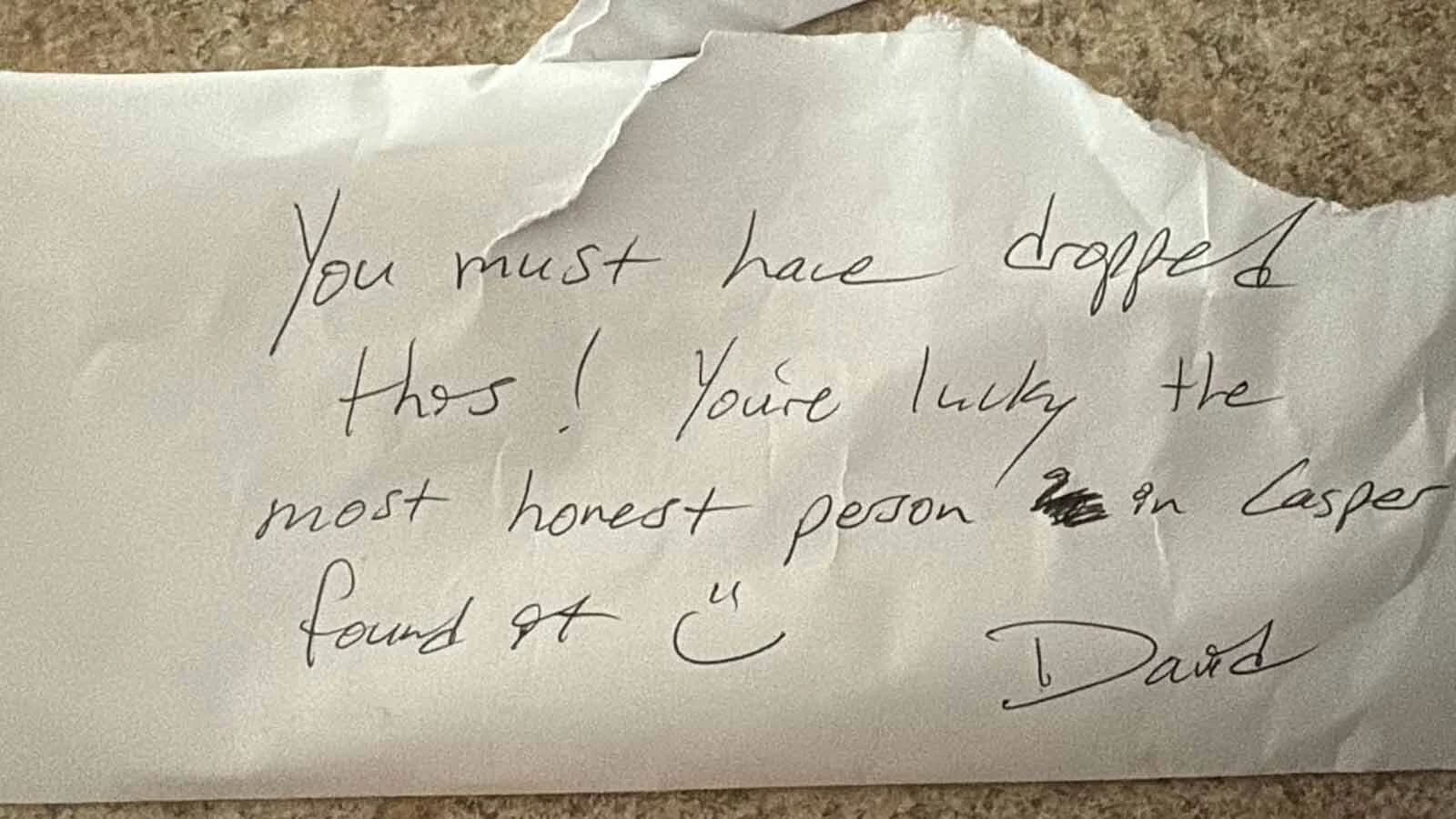 The envelope and note a guy named David left when returning Ashli Jones' lost wallet — with all the money and credit cards untouched.