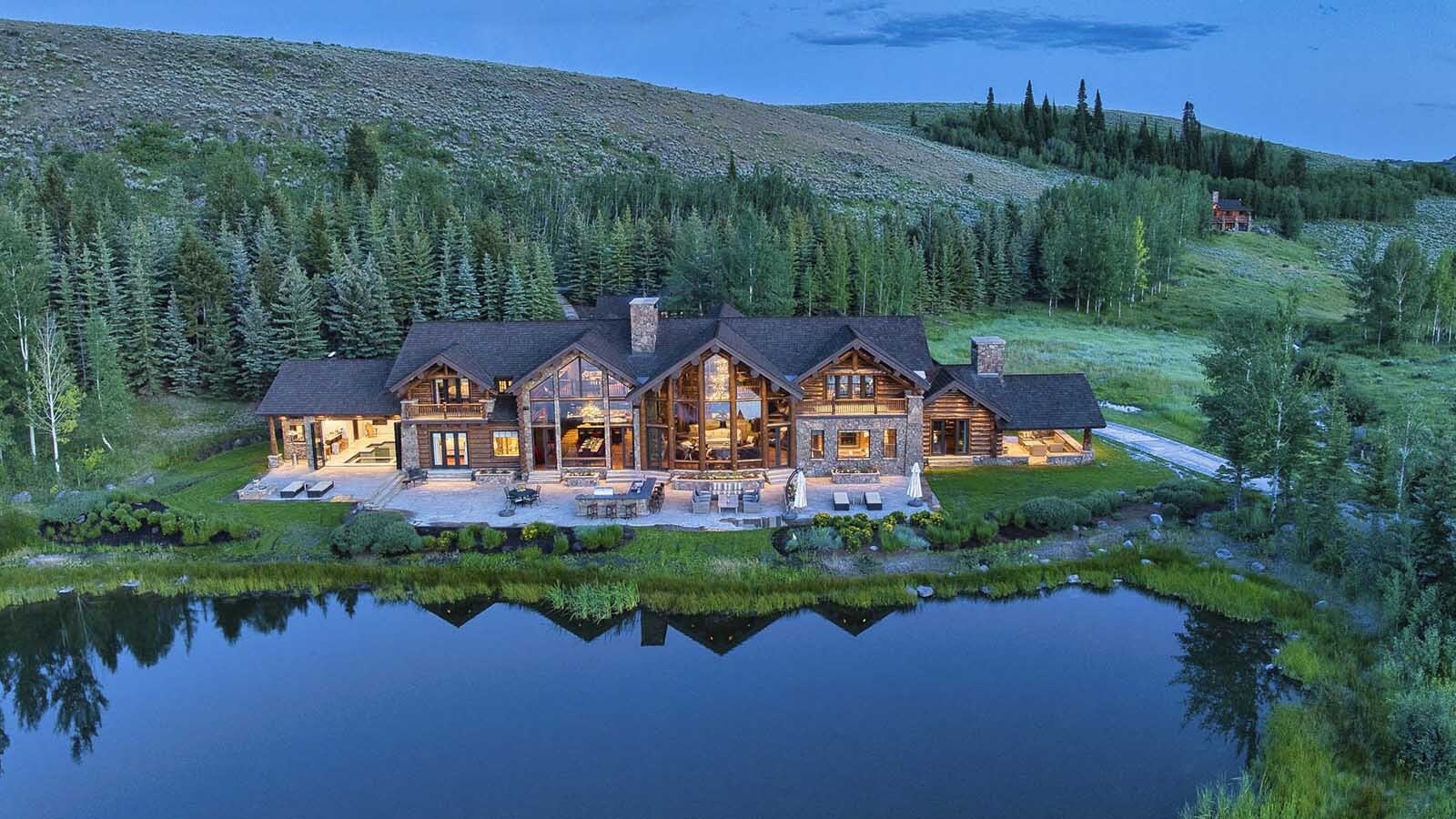 Jackson caps habitable space on a given property at 8,000 square feet. But at $40 million, Riva Ridge Reserve far exceeds that. Grandfathered entitlements mean its 18,378 square feet of living space are something you couldn’t build today.