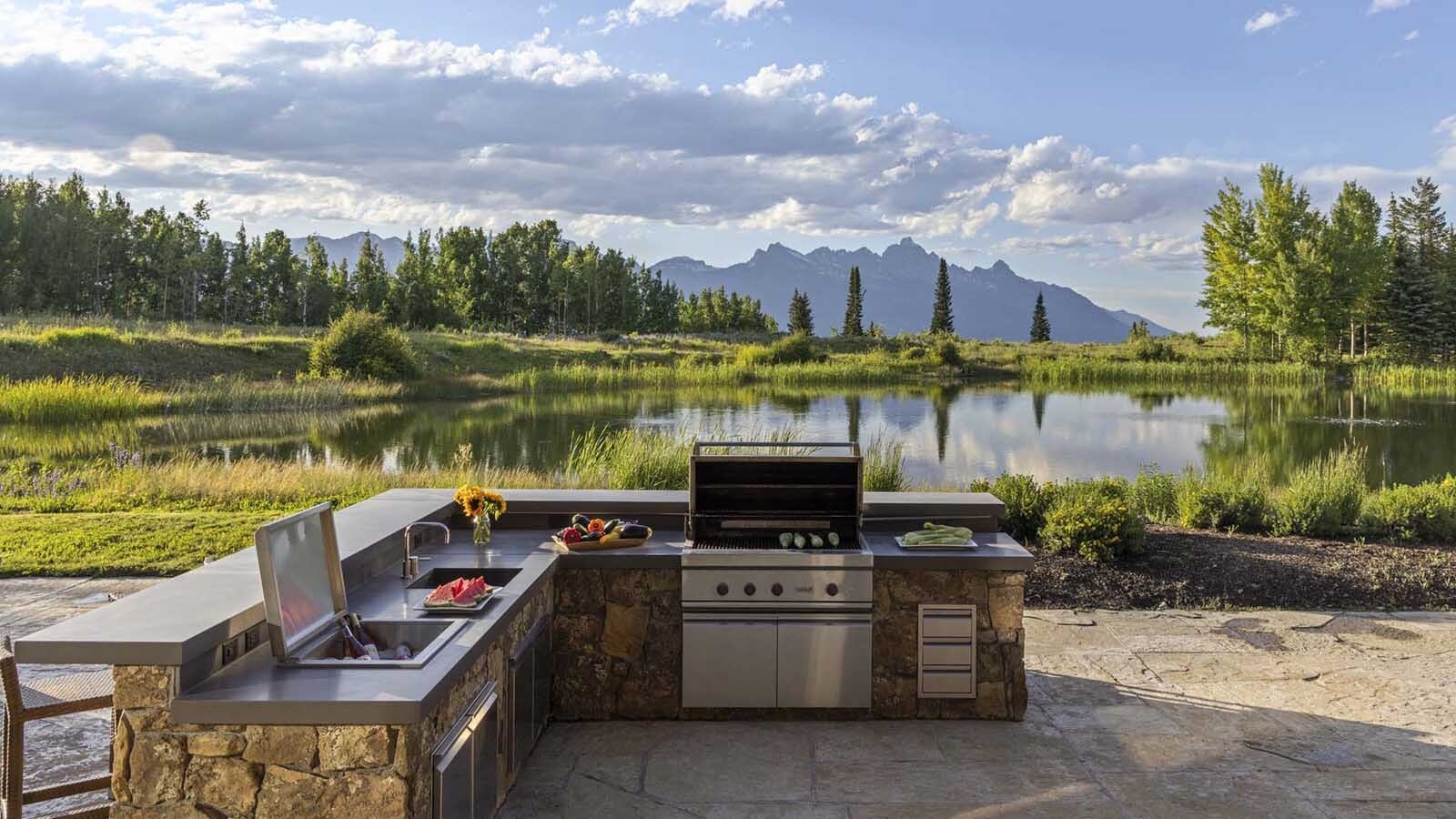 Jackson caps habitable space on a given property at 8,000 square feet. But at $40 million, Riva Ridge Reserve far exceeds that. Grandfathered entitlements mean its 18,378 square feet of living space are something you couldn’t build today.