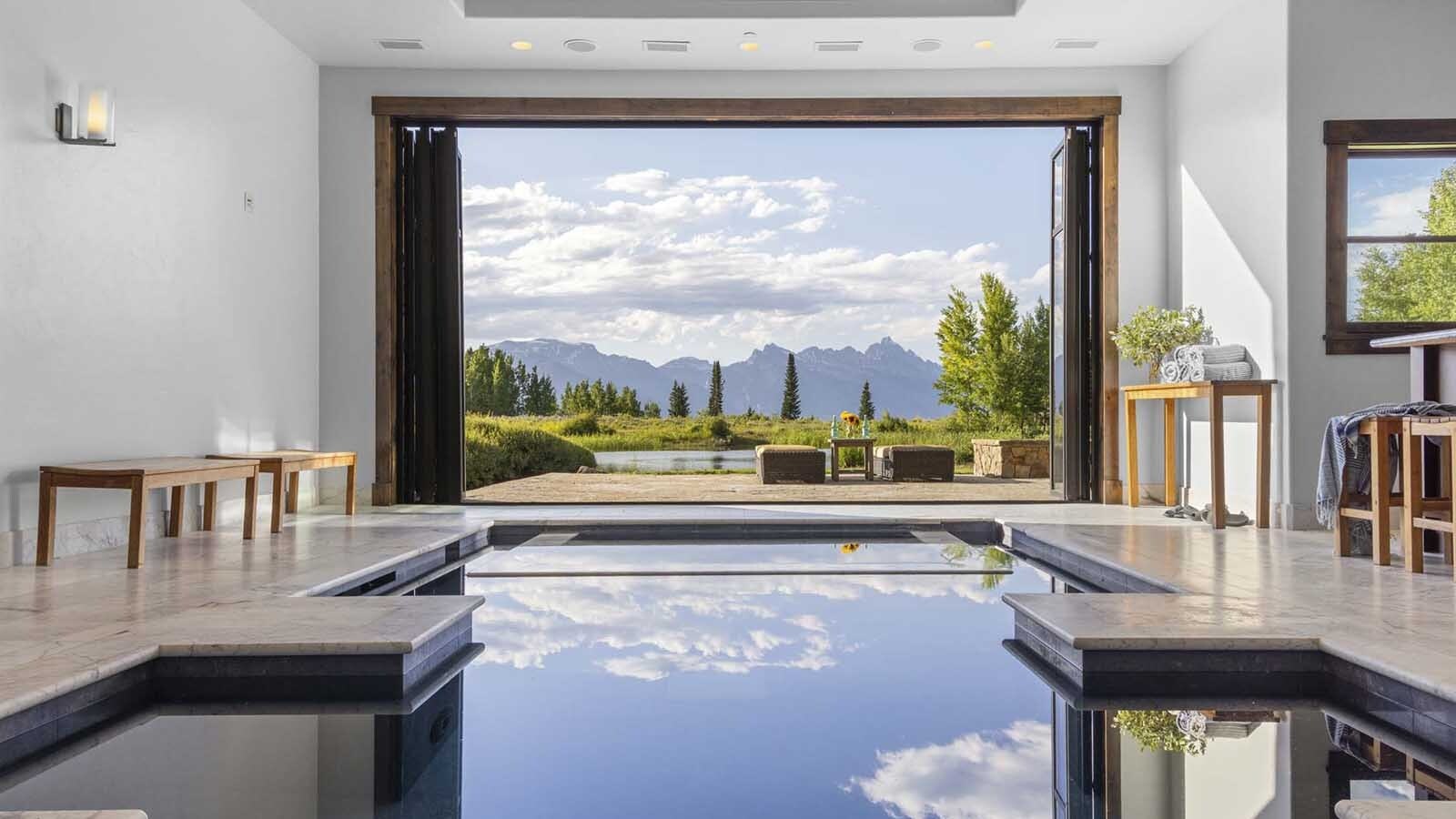 Jackson caps habitable space on a given property at 8,000 square feet. But at $40 million, Riva Ridge Reserve far exceeds that. Grandfathered entitlements mean its 18,378 square feet of living space are something you couldn’t build today.