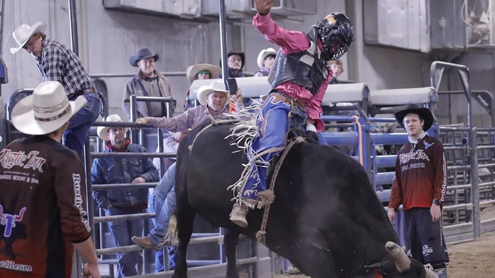 Roedy competing in bull riding at a Wyoming high school rodeo in 2021.