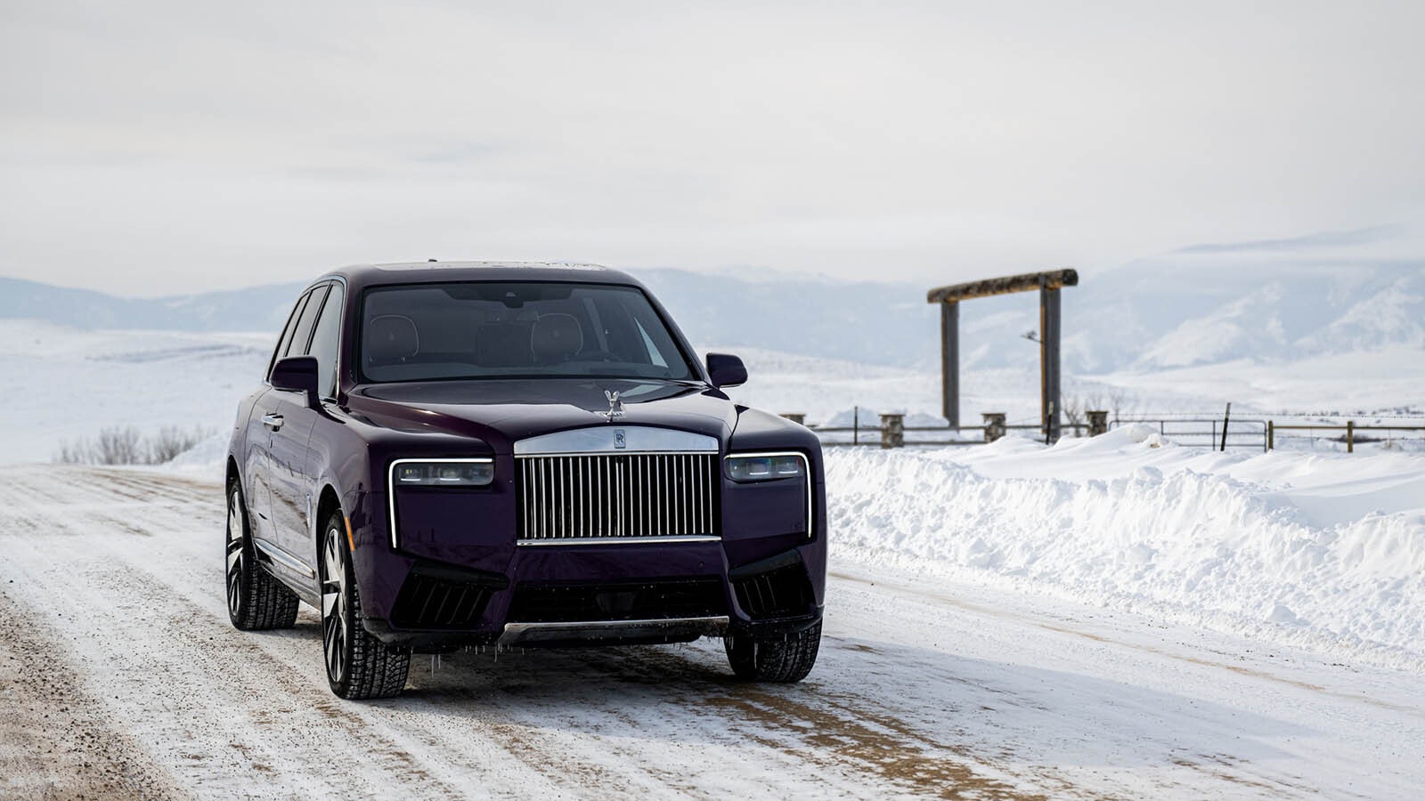 Four Rolls-Royce Cullinans and a Spectre were turning heads around Sheridan, Wyoming, this past weekend. Not everyone is a fan of the different kind of high-society cowboy attracted by the town’s annual WYO Winter Rodeo.