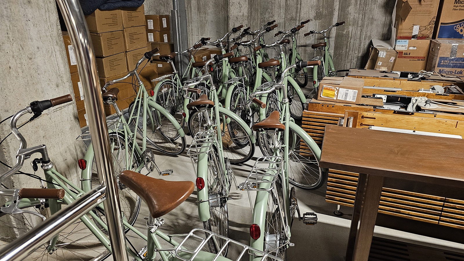 Six more bikes have been added to the fleet, and the new ones were painted in green to match the old ones.