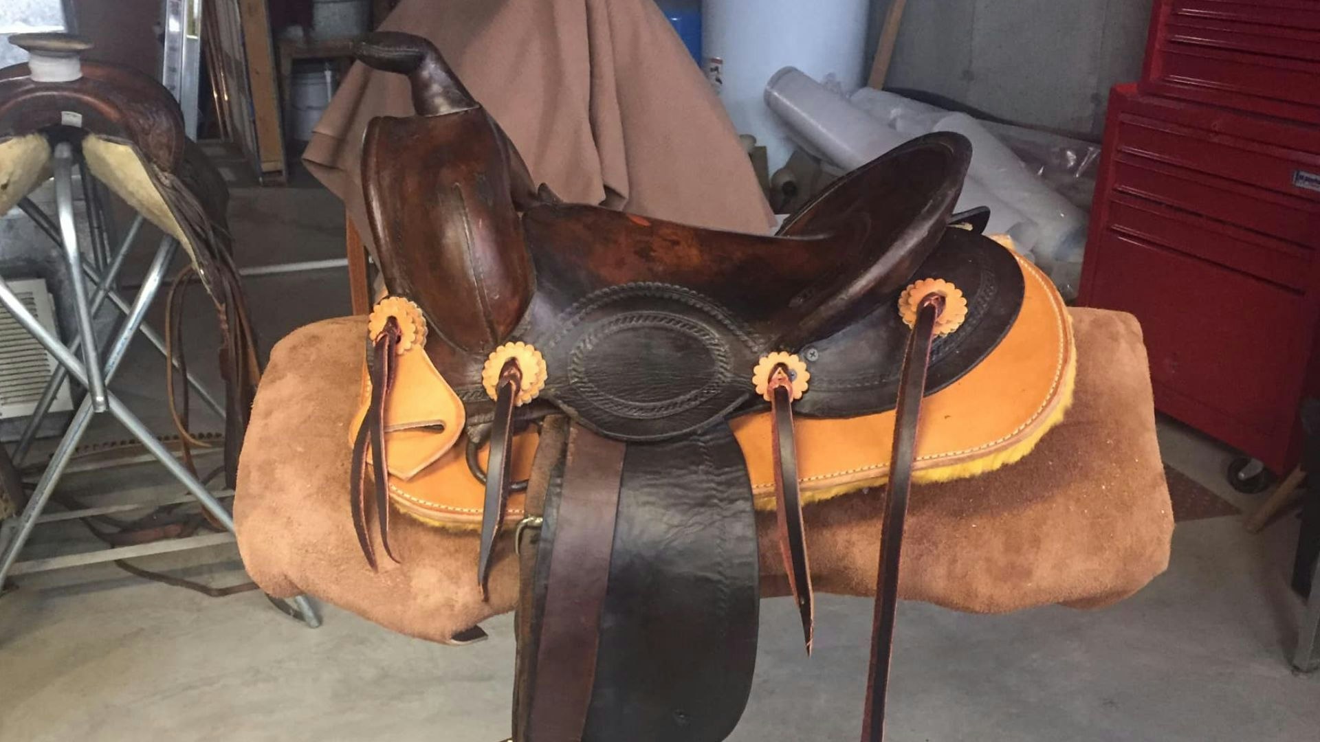 Saddlemaker Matt Avery saddle 1 6 3 23