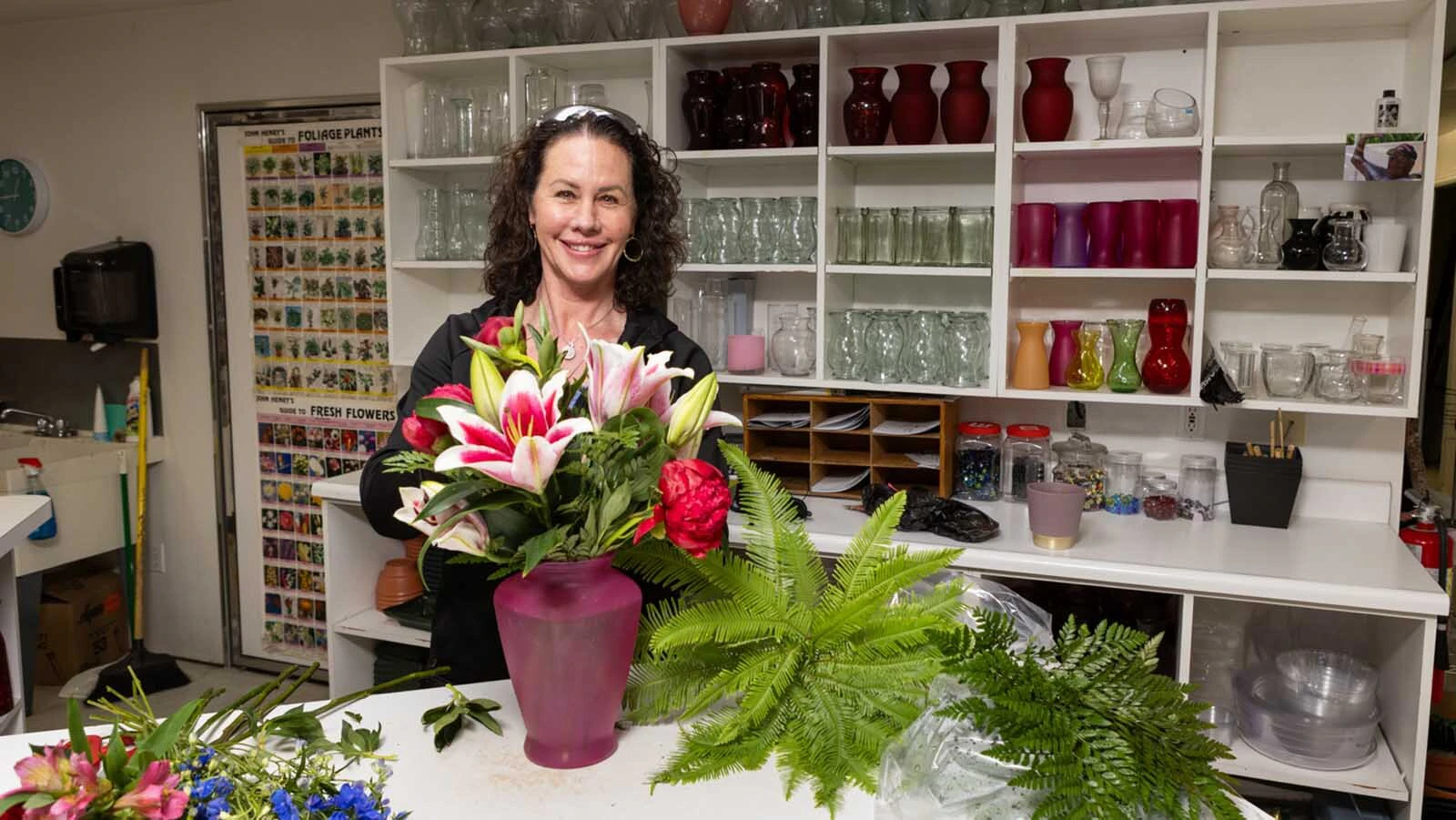 Cheyenne’s Bouquets Unlimited is closing its doors after 44 years. Owner Shareen Brendle says the shop can’t compete with cheap grocery-store bouquets, online “order gatherers,” and big box chains undercutting wholesale prices. “I’m broken-hearted about it,” she said.