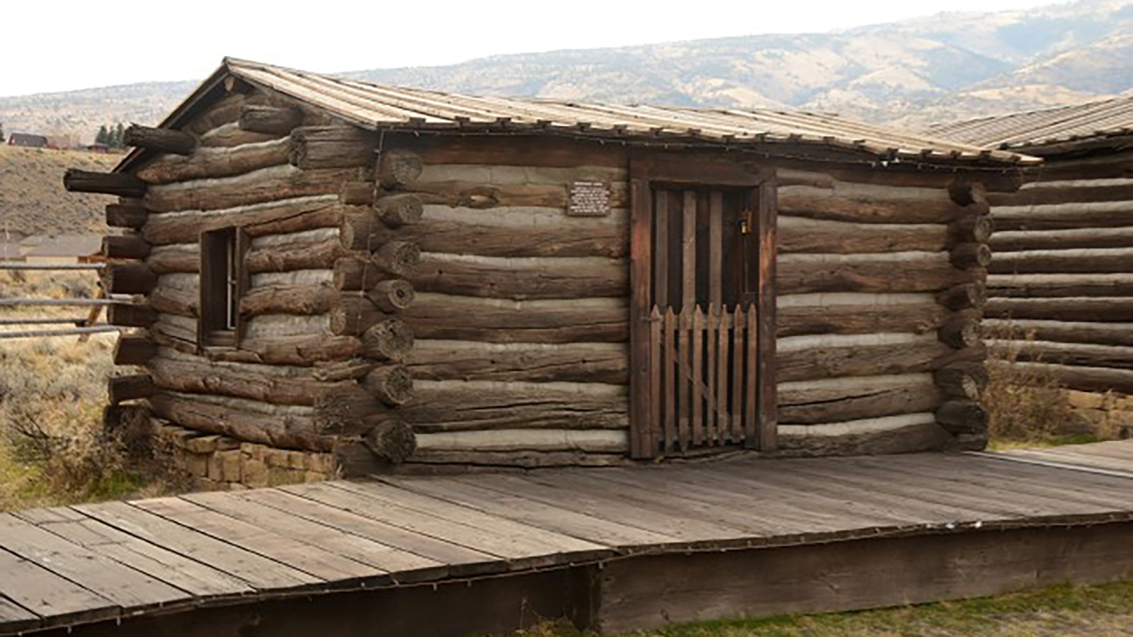 The cabin built by Luther Morrison at the base of Copper Mountain still stands in Cody, Wyoming, at its Old Trail Town.