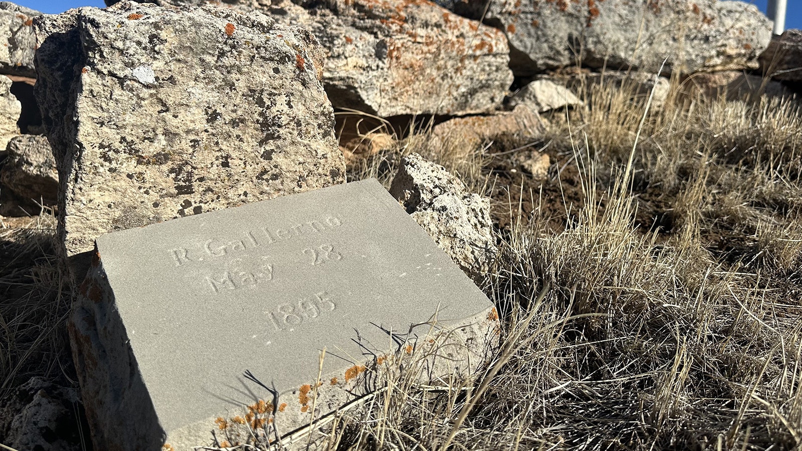 Ralph Gellerno or Gallerno has the only marked grave at the Smoky Row Cemetery. Researcher Barb Tomes Vietti believes that he is one of three graves that exist in the small cemetery, rather than the six to ten as originally believed.