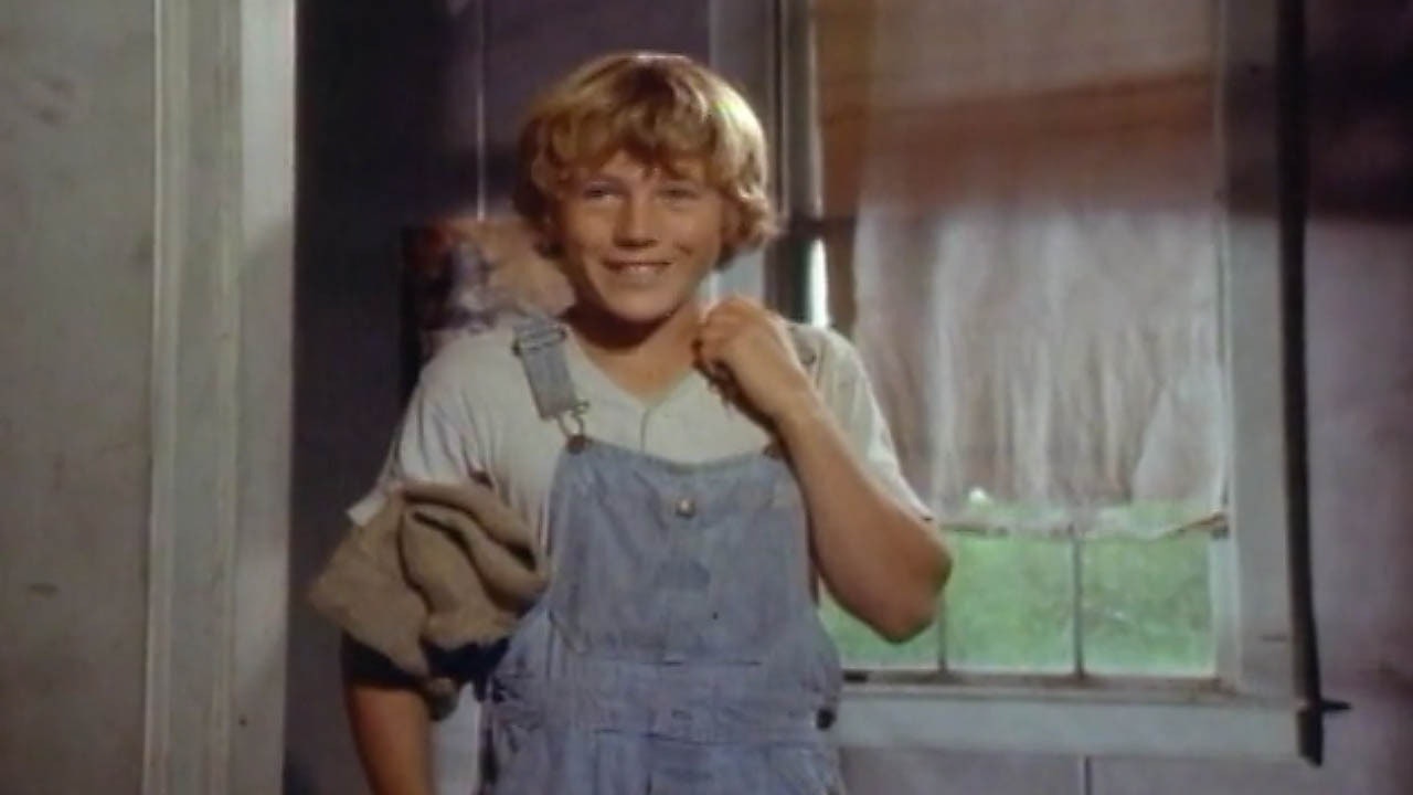 Stewart Petersen as Billy in the movie 1974 movie “Where The Red Fern Grows.”