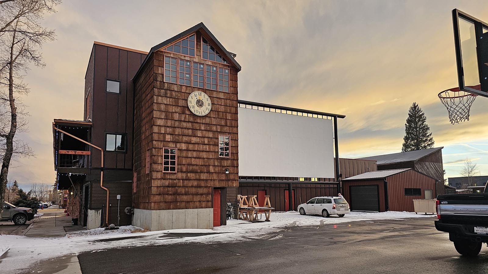 The back of Stockman's Saloon and Steakhouse has been turned into an outdoor movie theater. It's a fun place to be in summer.