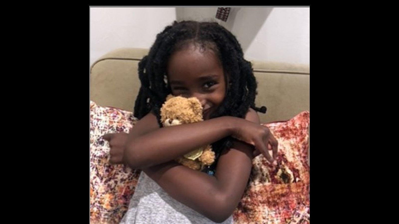 Teddy bear and Naomi