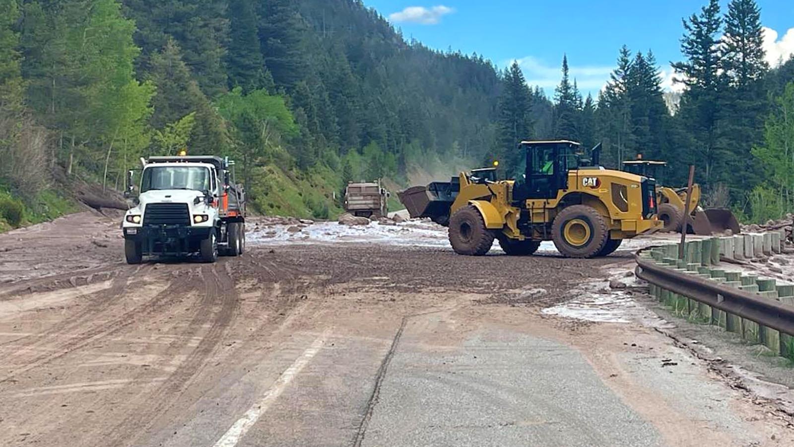 Wyoming's eastern neighbor of Idaho responded to the Teton Pass collapse with some help.