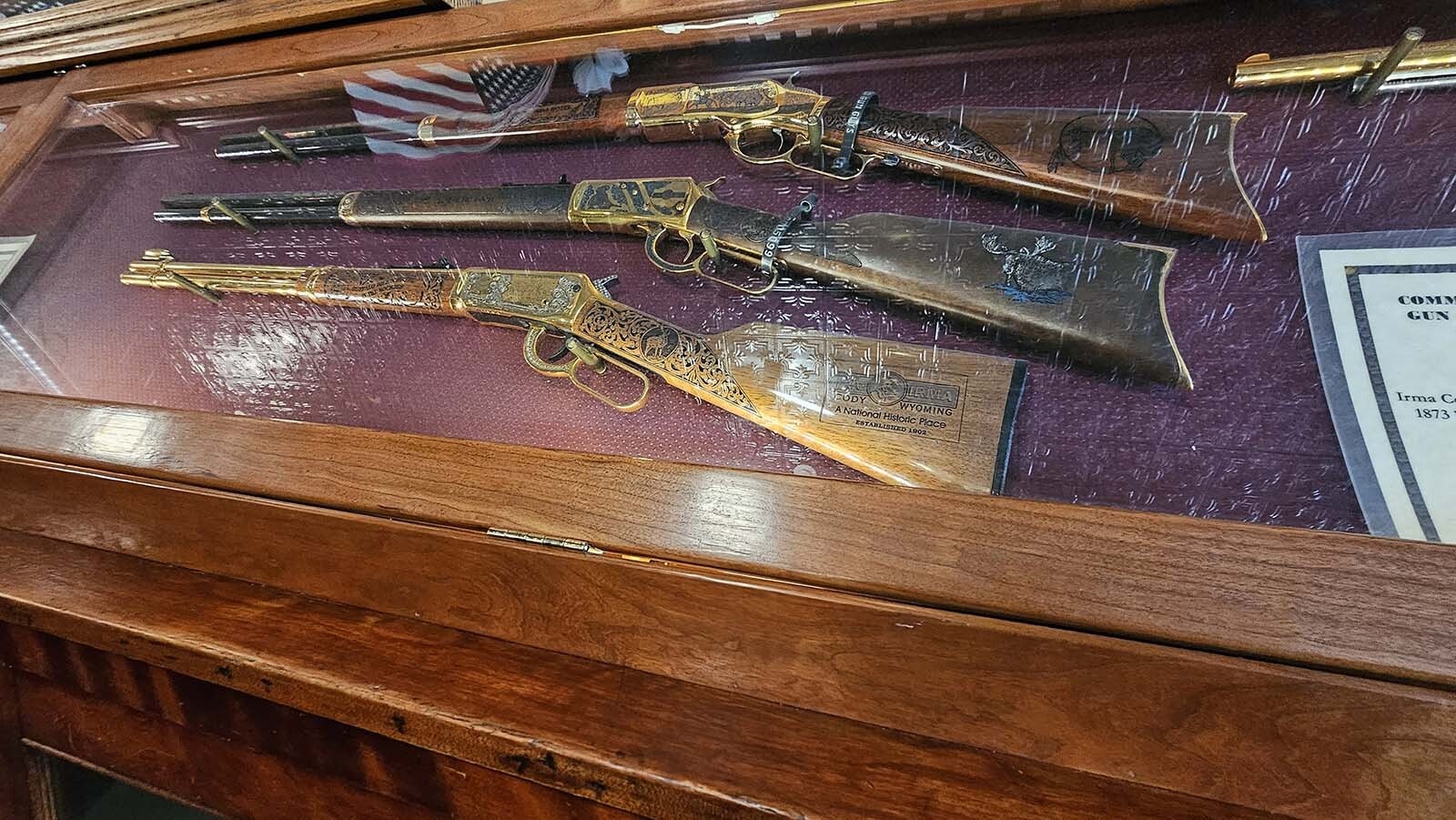 More replicas of Buffalo Bill Cody's guns.