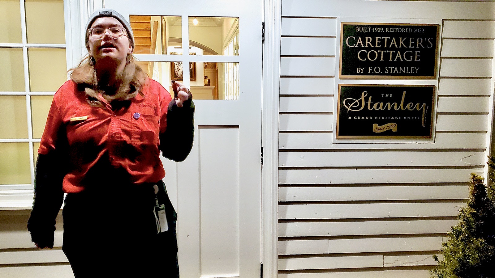Ella Witcher, who guides The Shining Tour at The Stanley Hotel, talks about the "Shining Suite" at the hotel.