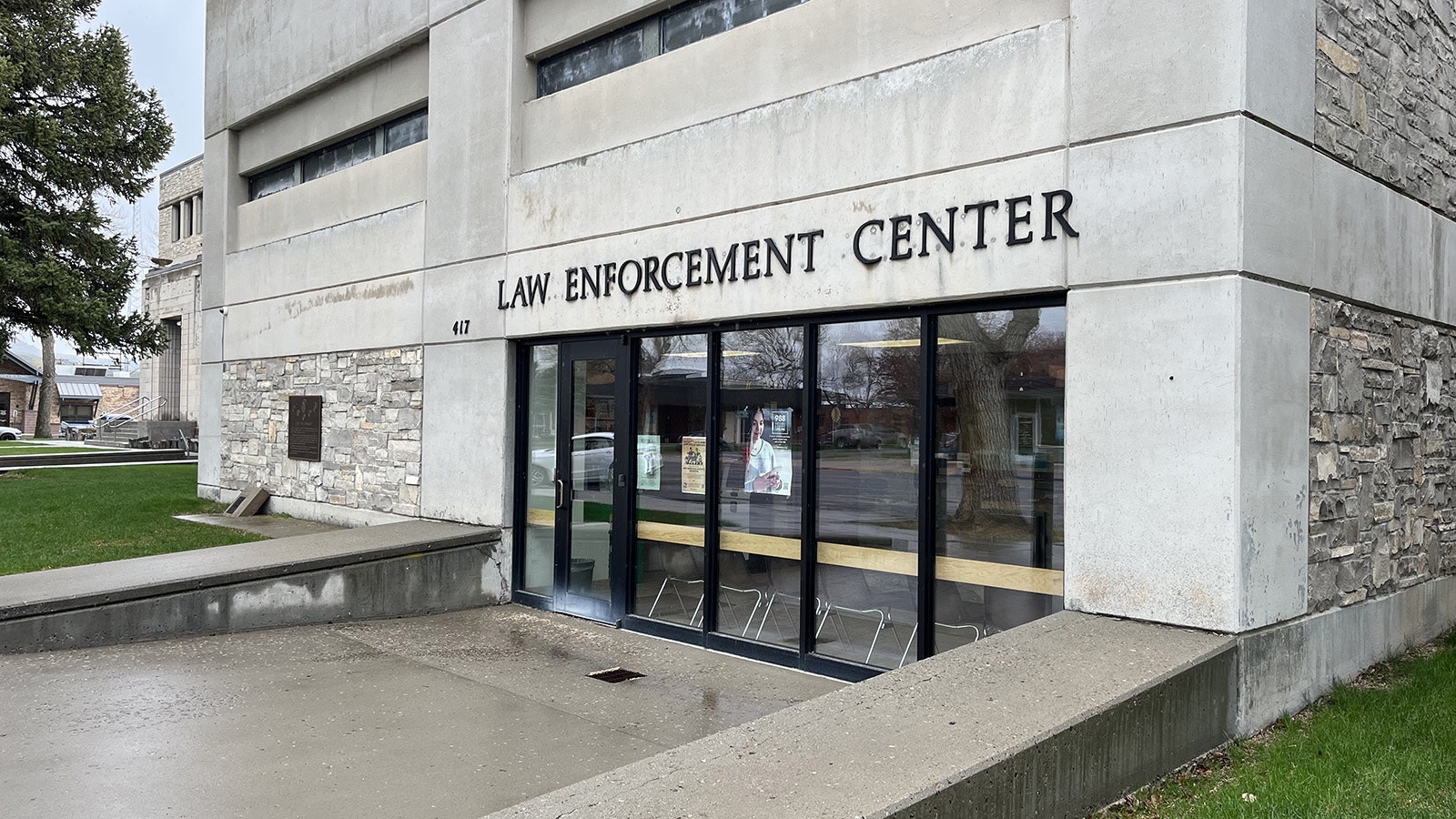 The Law Enforcement Center houses the Thermopolis Police Department.