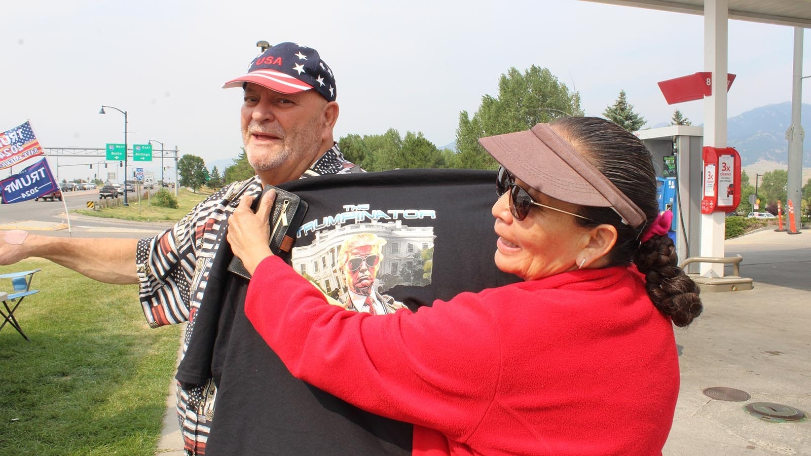 John (left) and Bernice Eagleson traveled out from eastern Washington for the rally.